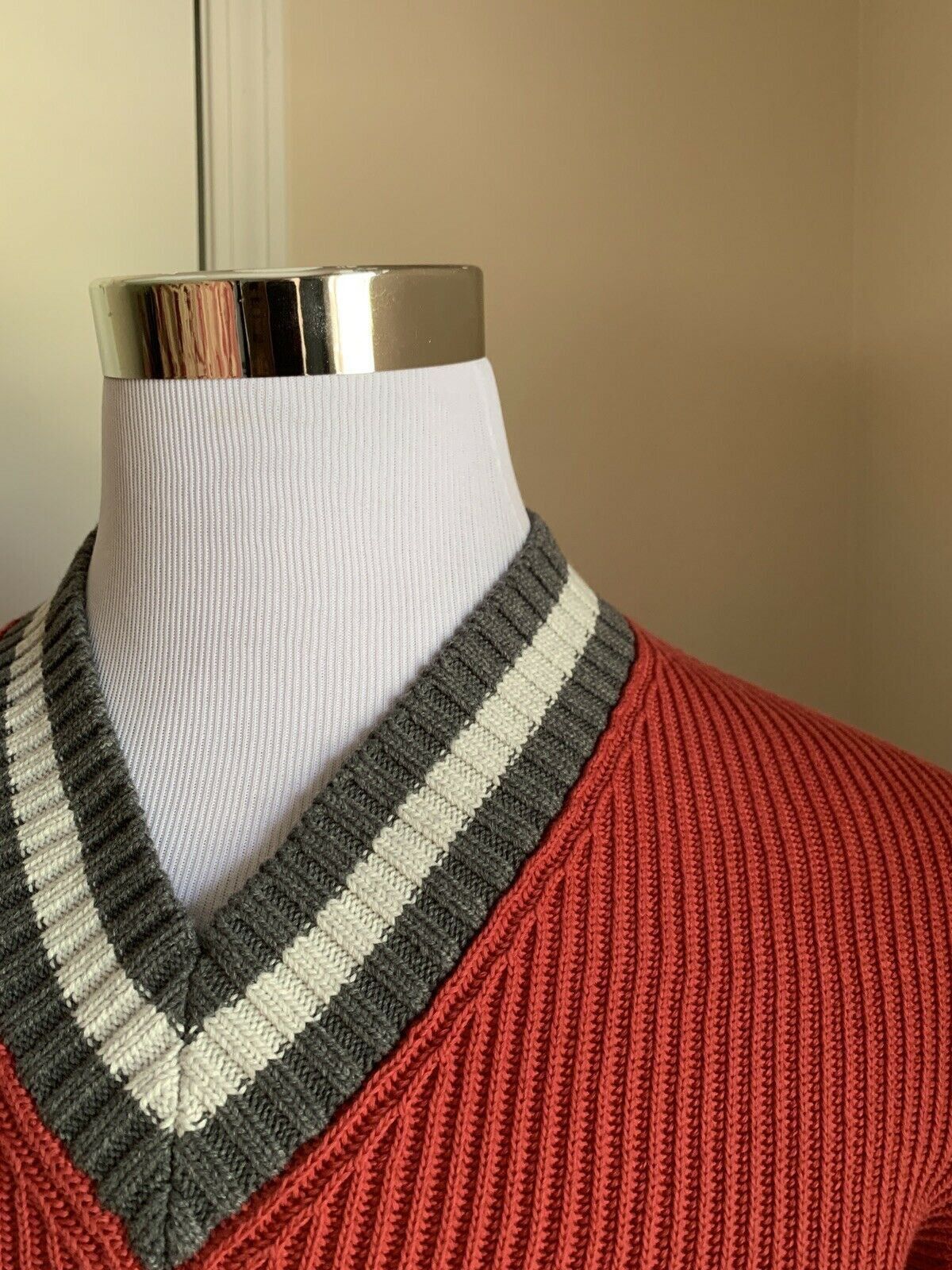 Brunello Cucinelli Sweater in Red Size US M / EU 48-50 / 2 - 6 Thumbnail