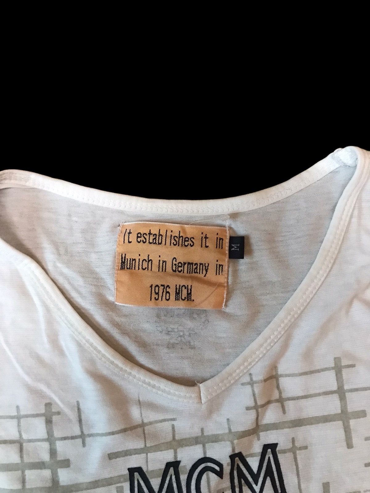 MCM ‼️MCM V TSHIRT BIGLOGO‼️ Size US M / EU 48-50 / 2 - 3 Thumbnail