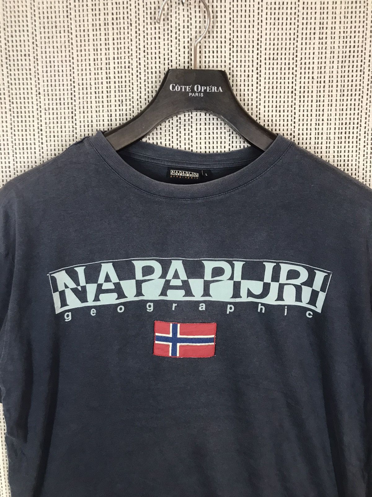 Napapijri ‼️NAPAPIJRI SPELLOUT TSHIRT SUNFADED‼️ Size US L / EU 52-54 / 3 - 2 Thumbnail