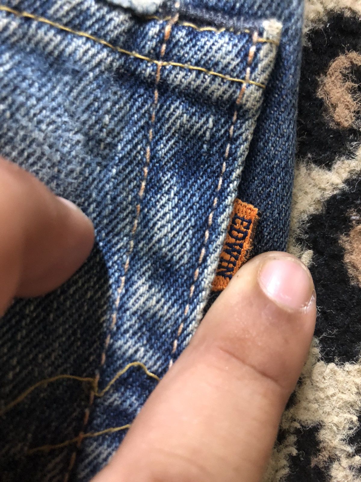 Edwin × Vintage VINTAGE SELVEDGE EDWIN 505xx WASH DISTRESSED DENIM Size US 31 - 11 Thumbnail
