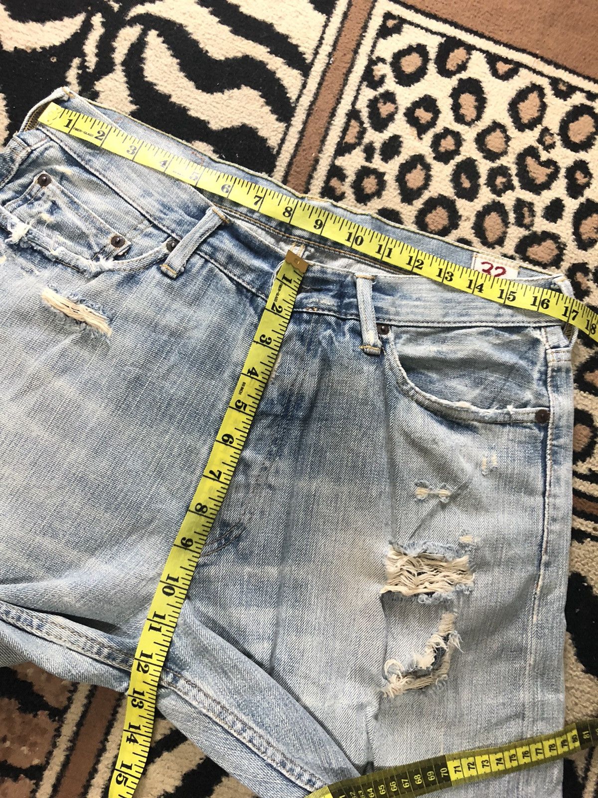 Vintage VINTAGE SELVEDGE EZRA FITCH LIGHT BLUE WASH DISTRESED DENIM Size US 32 / EU 48 - 16 Thumbnail