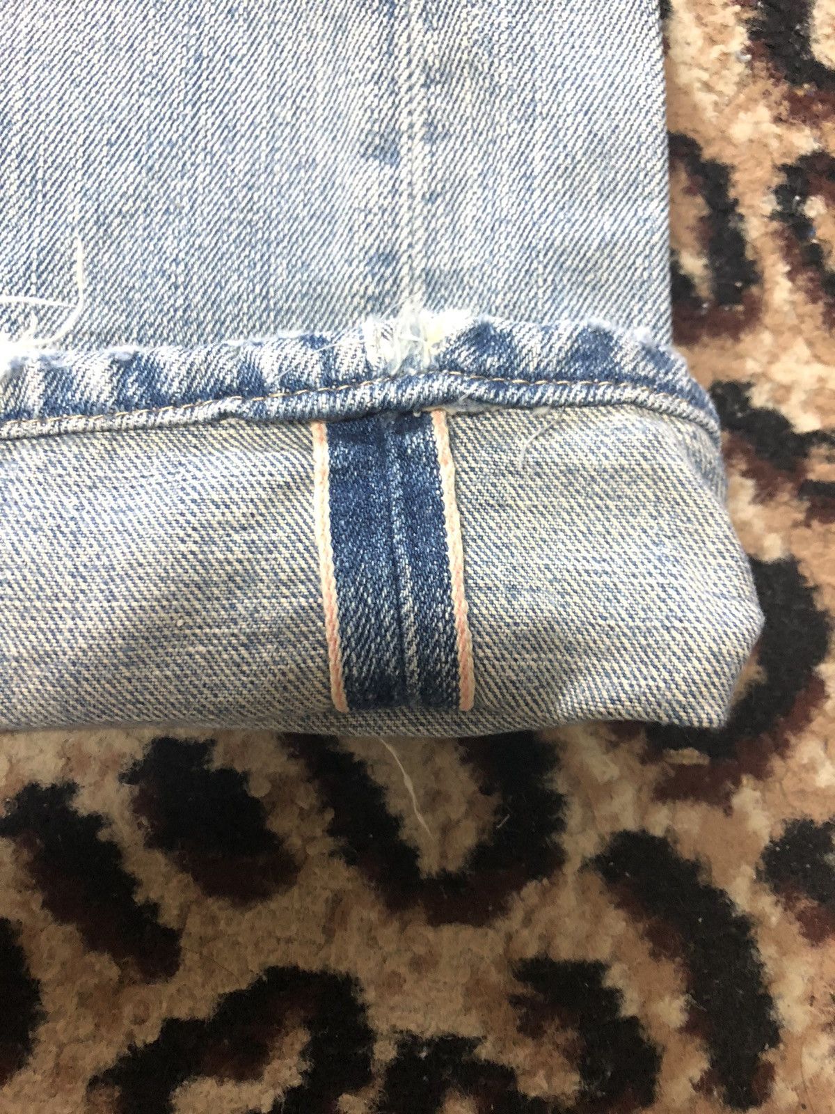 Vintage VINTAGE SELVEDGE EZRA FITCH LIGHT BLUE WASH DISTRESED DENIM Size US 32 / EU 48 - 3 Thumbnail