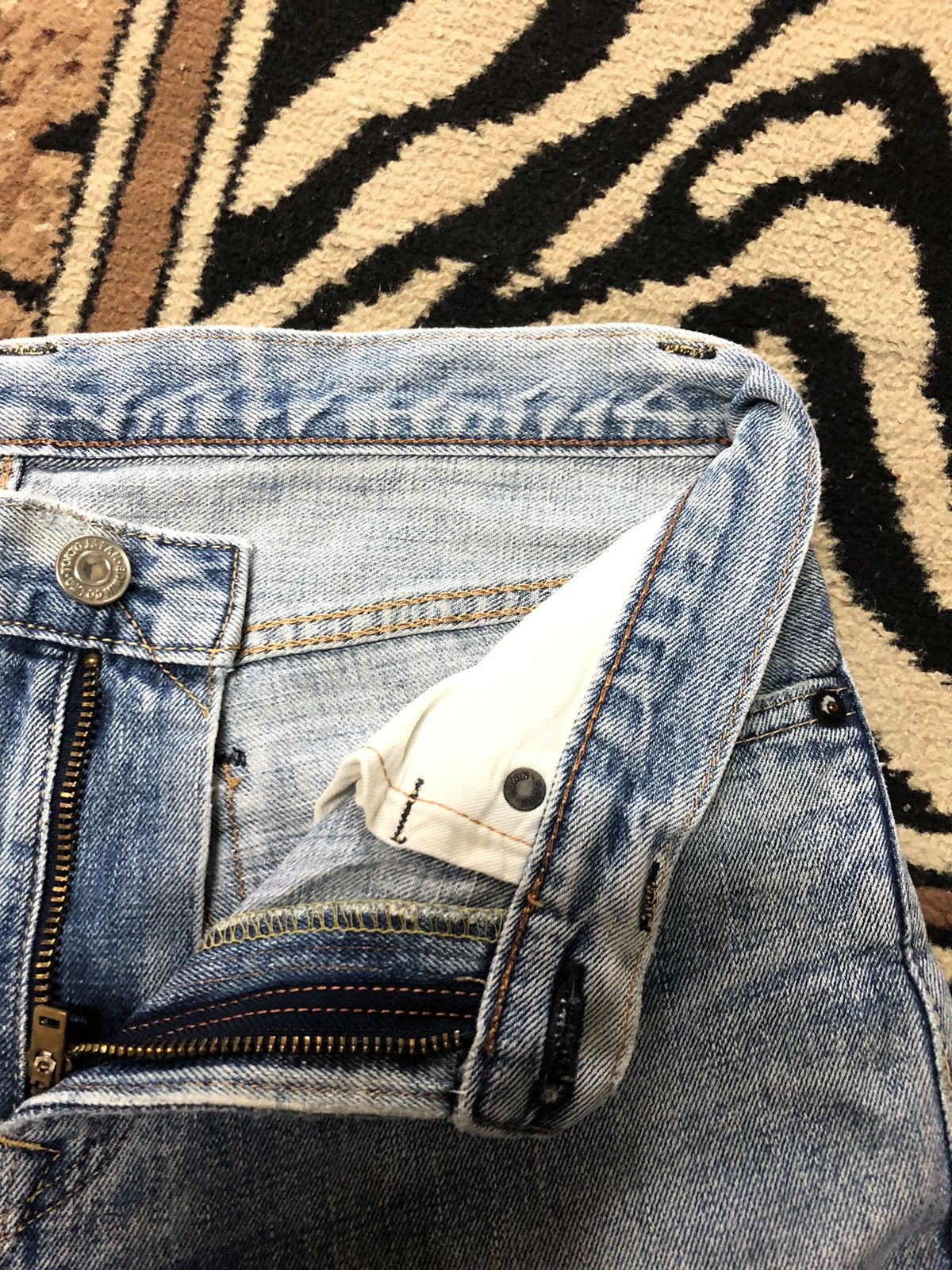 Edwin × Vintage VINTAGE SELVEDGE EDWIN 505zx BLUE WASH DISTRESSED DENIM Size US 29 - 7 Thumbnail