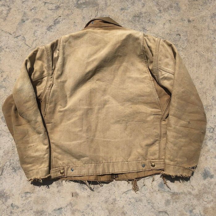 Carhartt TRUE VINTAGE INSANE 80s Thrashed Beige Carhartt Jacket 42