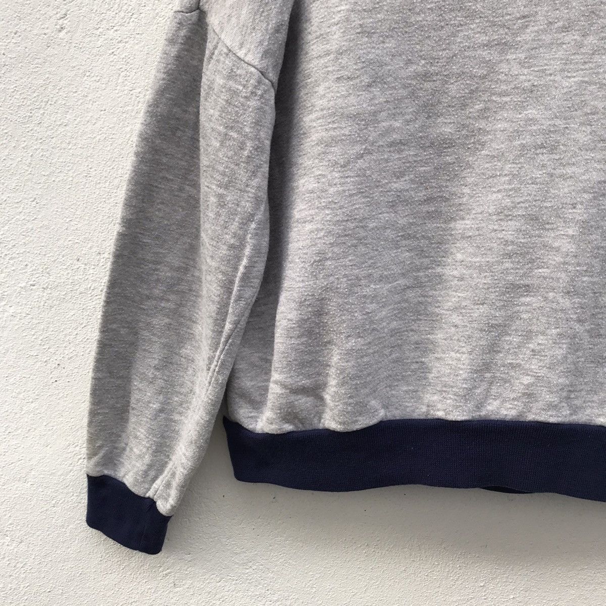 Nike × Vintage Vintage 80s Nike Swoosh 2 tone Sweatshirt Size US L / EU 52-54 / 3 - 8 Thumbnail