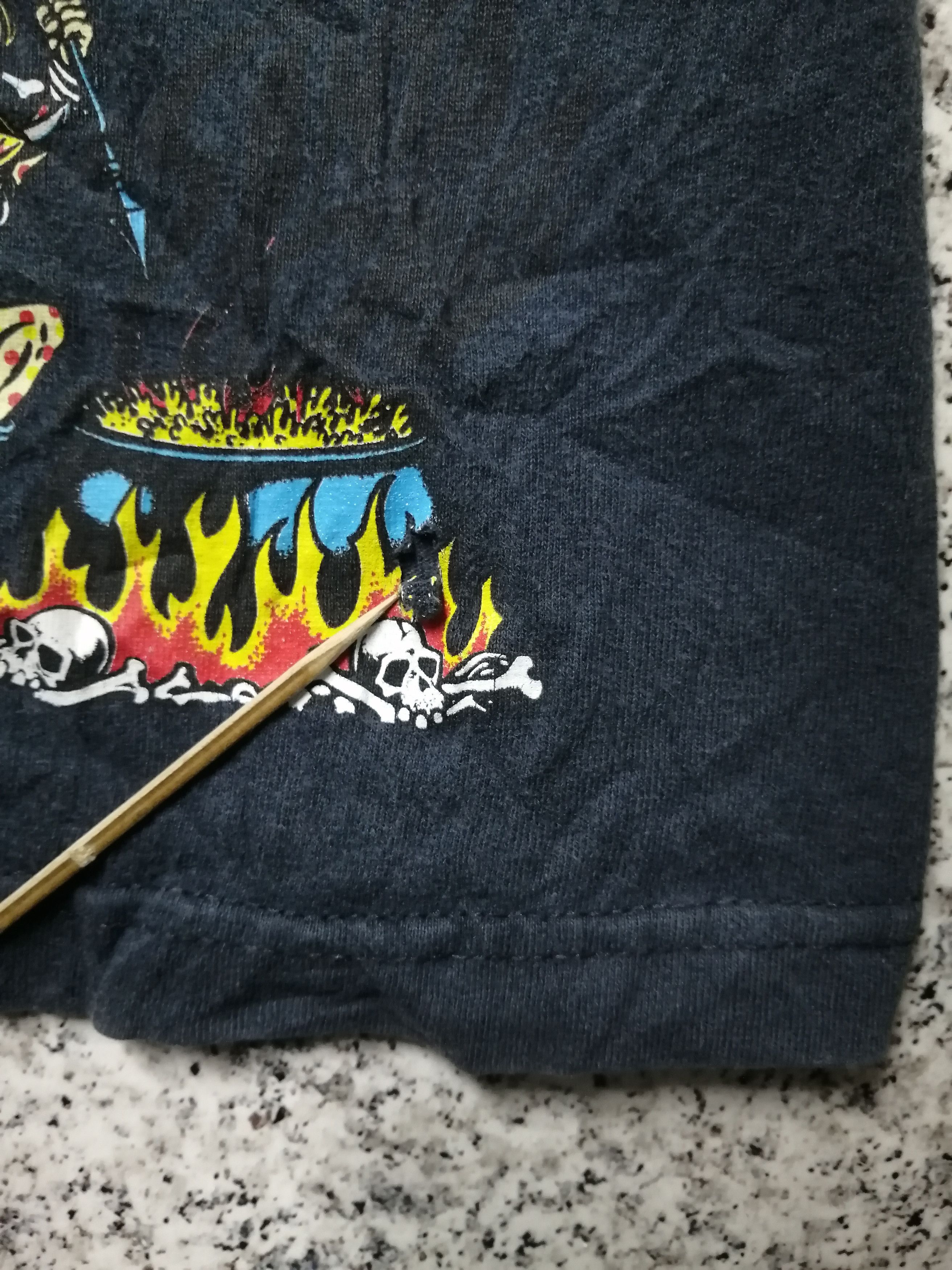 Vintage Thrashed Sun Faded Santa Cruz Distressed very rare Size US M / EU 48-50 / 2 - 8 Thumbnail