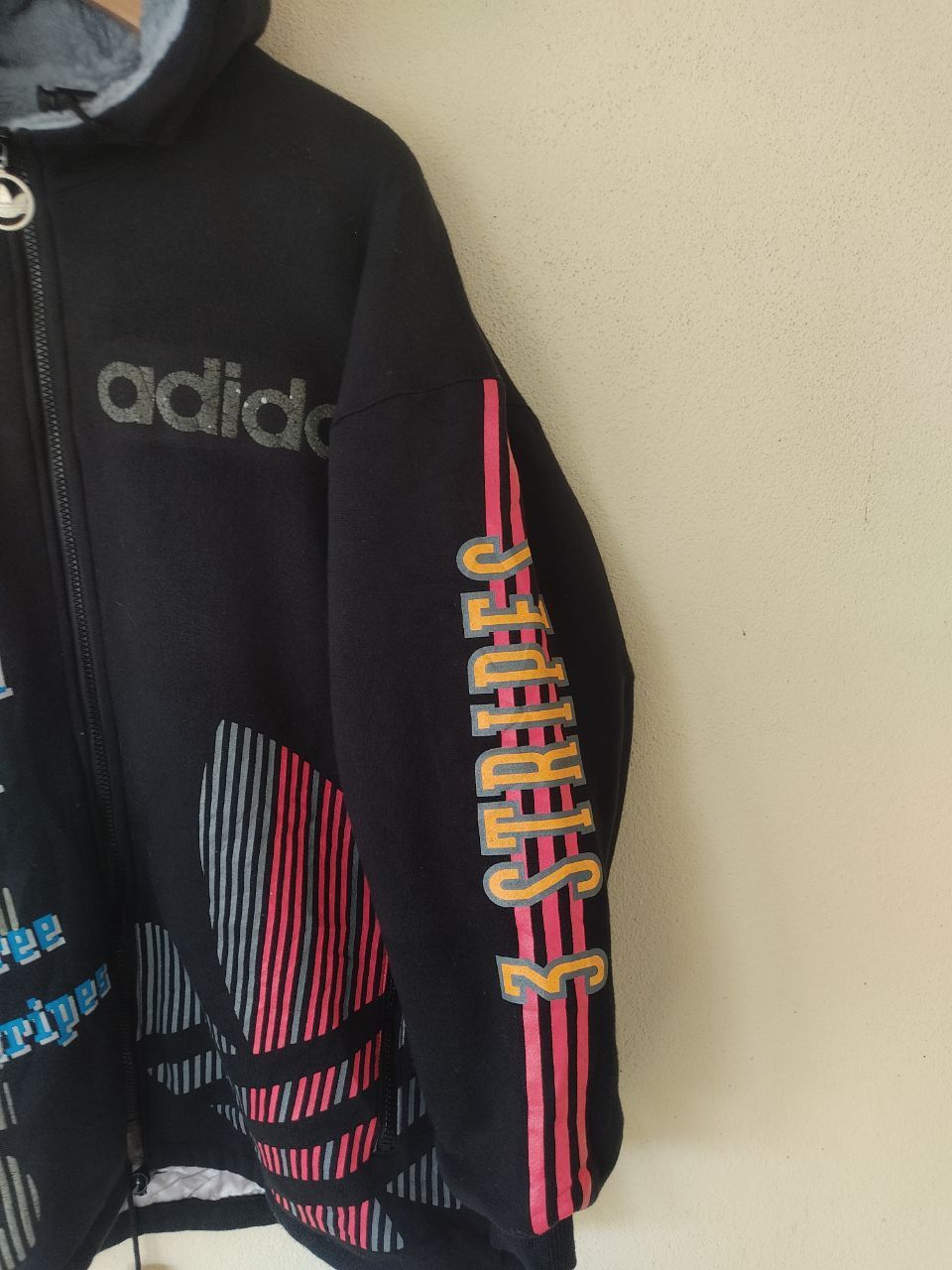 Adidas × Vintage Vintage Adidas Big Logo Black Hoodie Oversized Size US M / EU 48-50 / 2 - 4 Thumbnail