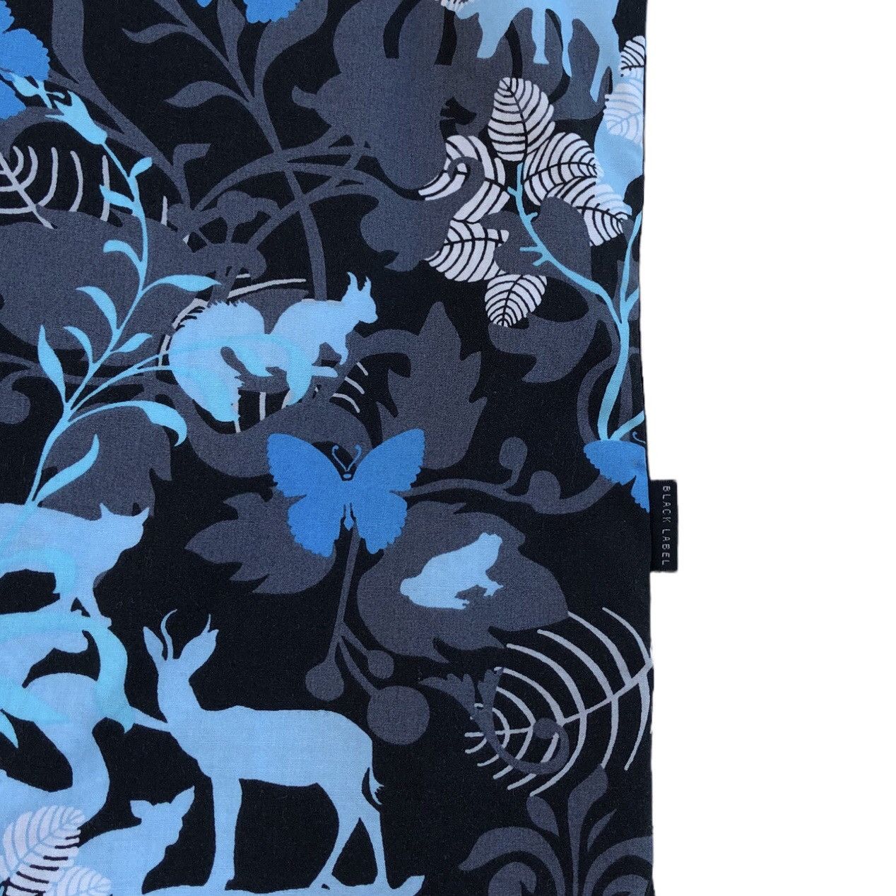 Burberry Burberry Black Label Floral Fauna Short Sleeves Shirt Size US M / EU 48-50 / 2 - 5 Thumbnail