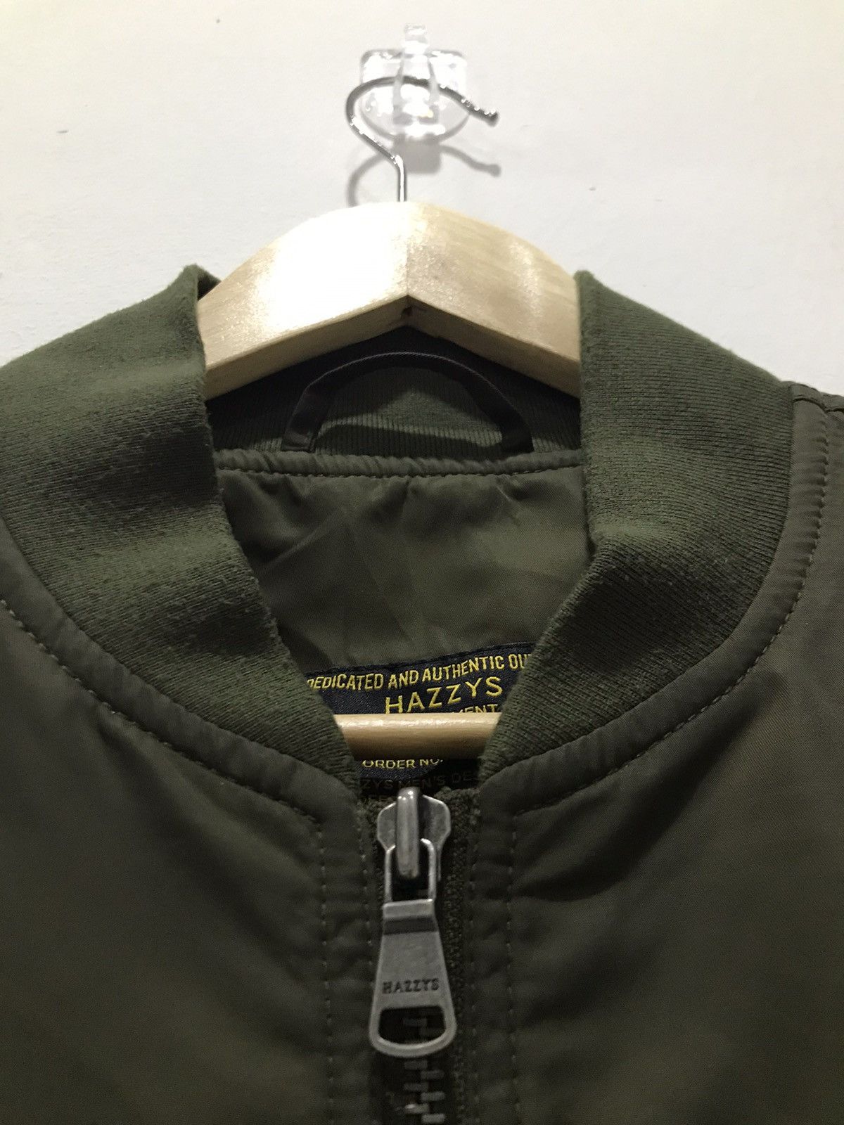 HAZZYS Hazzys olive green army bomber jacket Size US L / EU 52-54 / 3 - 7 Thumbnail