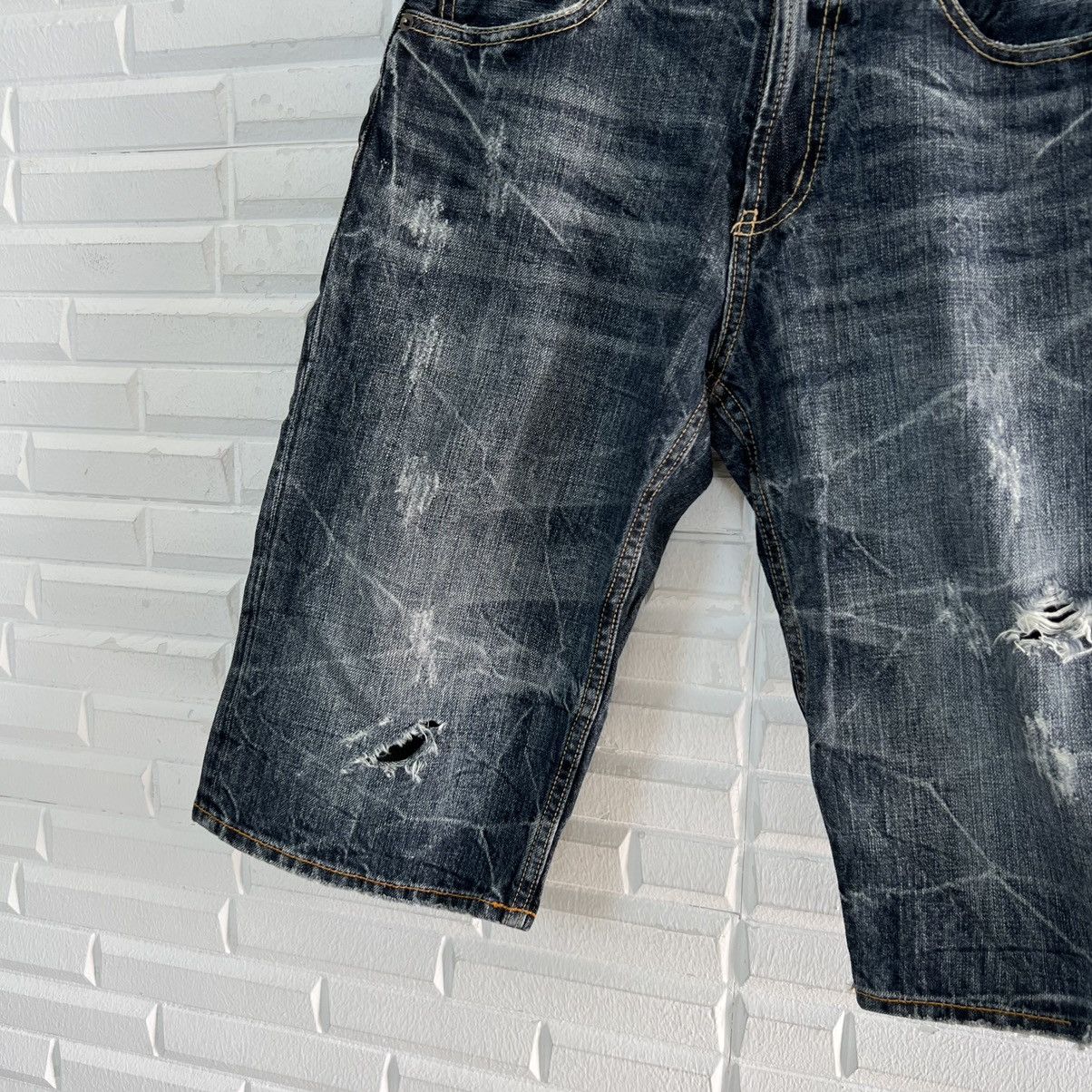 Japanese Brand RARE SORRIDERE SHORT PANTS JEANS PUNK DESIGN BIG LOGO Size US 29 - 9 Thumbnail