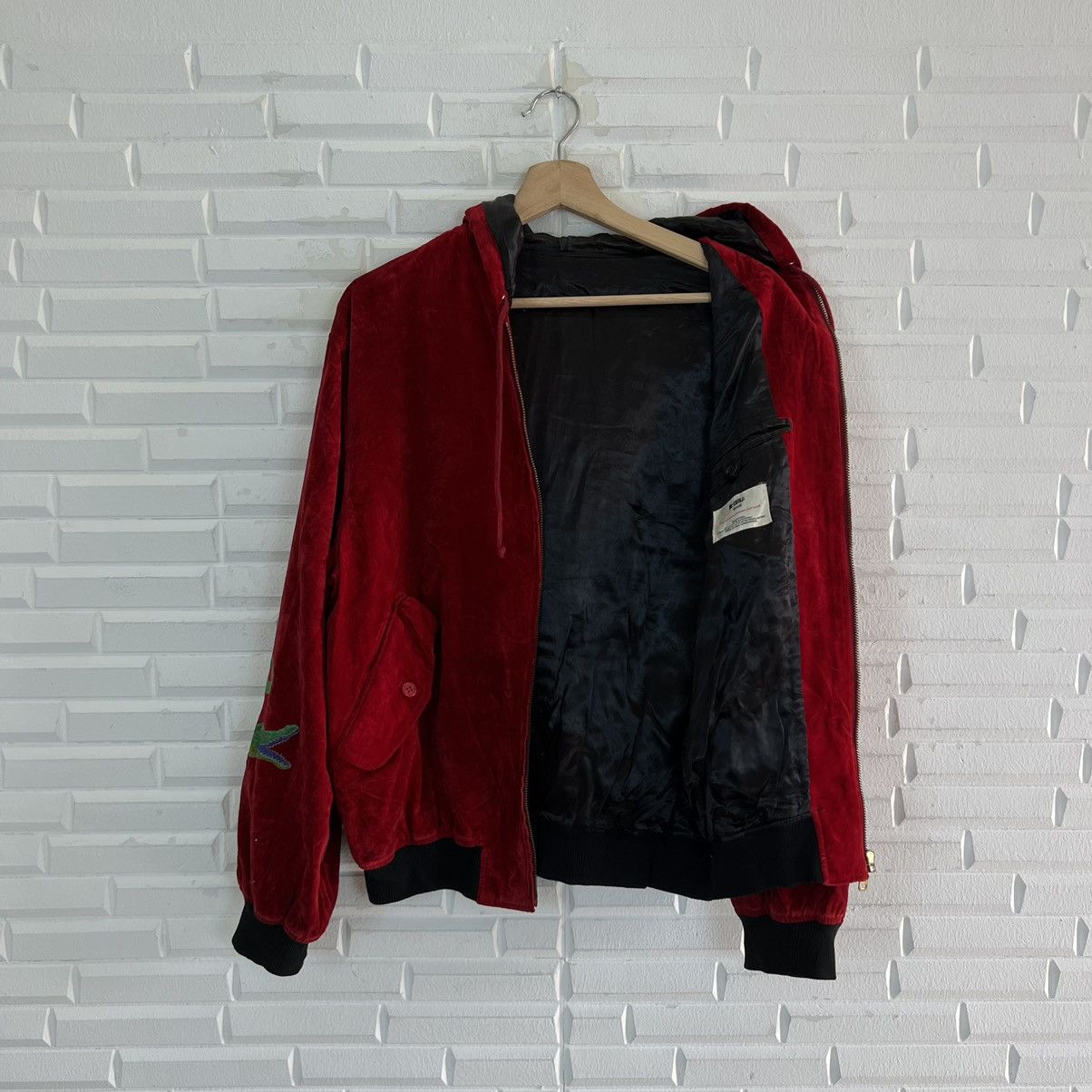 Japanese Brand VINTAGE MR SHINJI VELVET JACKET CROCODILE EMBROIDERY LOGO Size US M / EU 48-50 / 2 - 11 Thumbnail