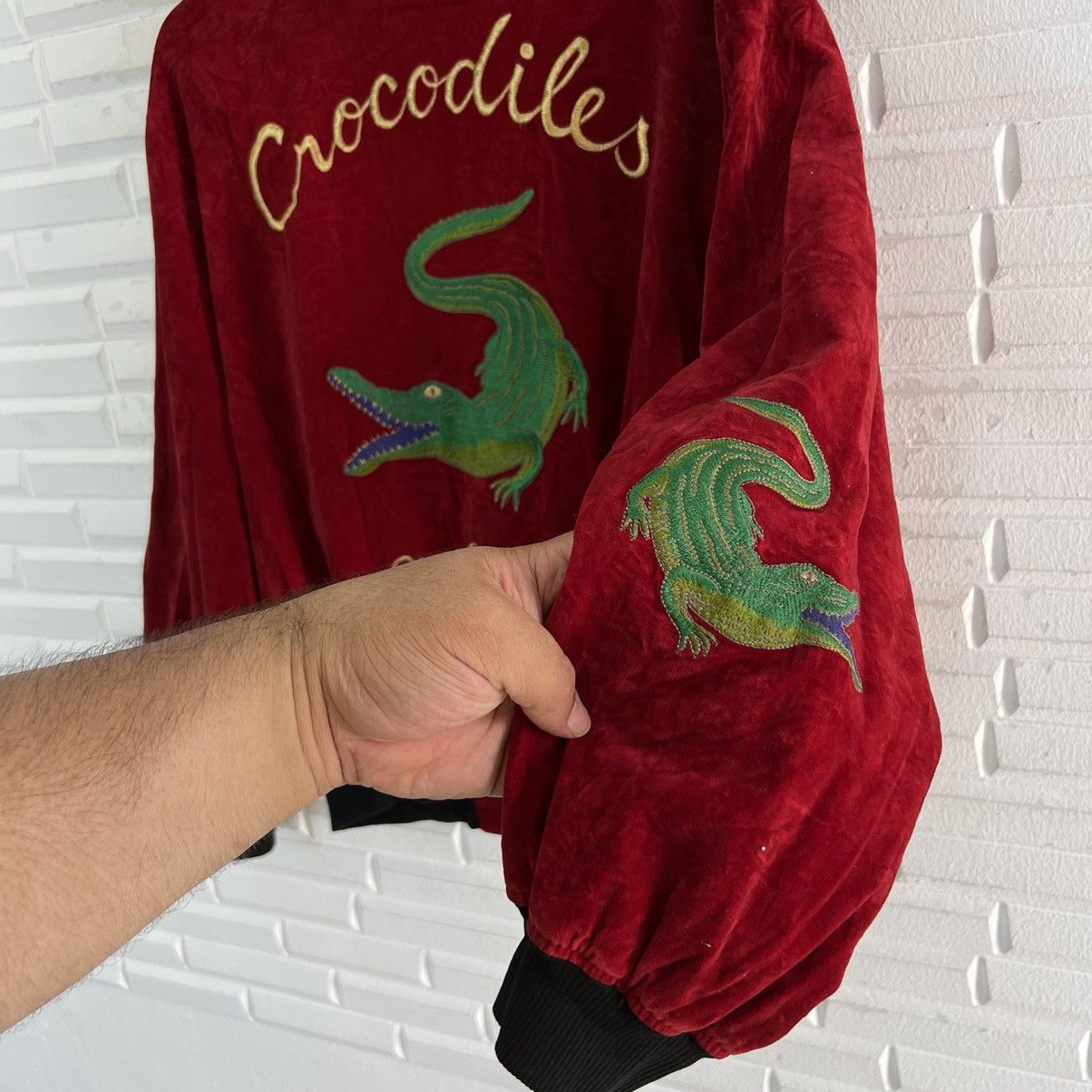 Japanese Brand VINTAGE MR SHINJI VELVET JACKET CROCODILE EMBROIDERY LOGO Size US M / EU 48-50 / 2 - 9 Thumbnail