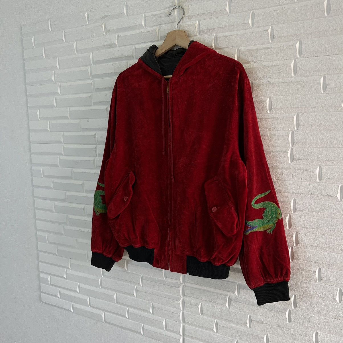 Japanese Brand VINTAGE MR SHINJI VELVET JACKET CROCODILE EMBROIDERY LOGO Size US M / EU 48-50 / 2 - 3 Thumbnail