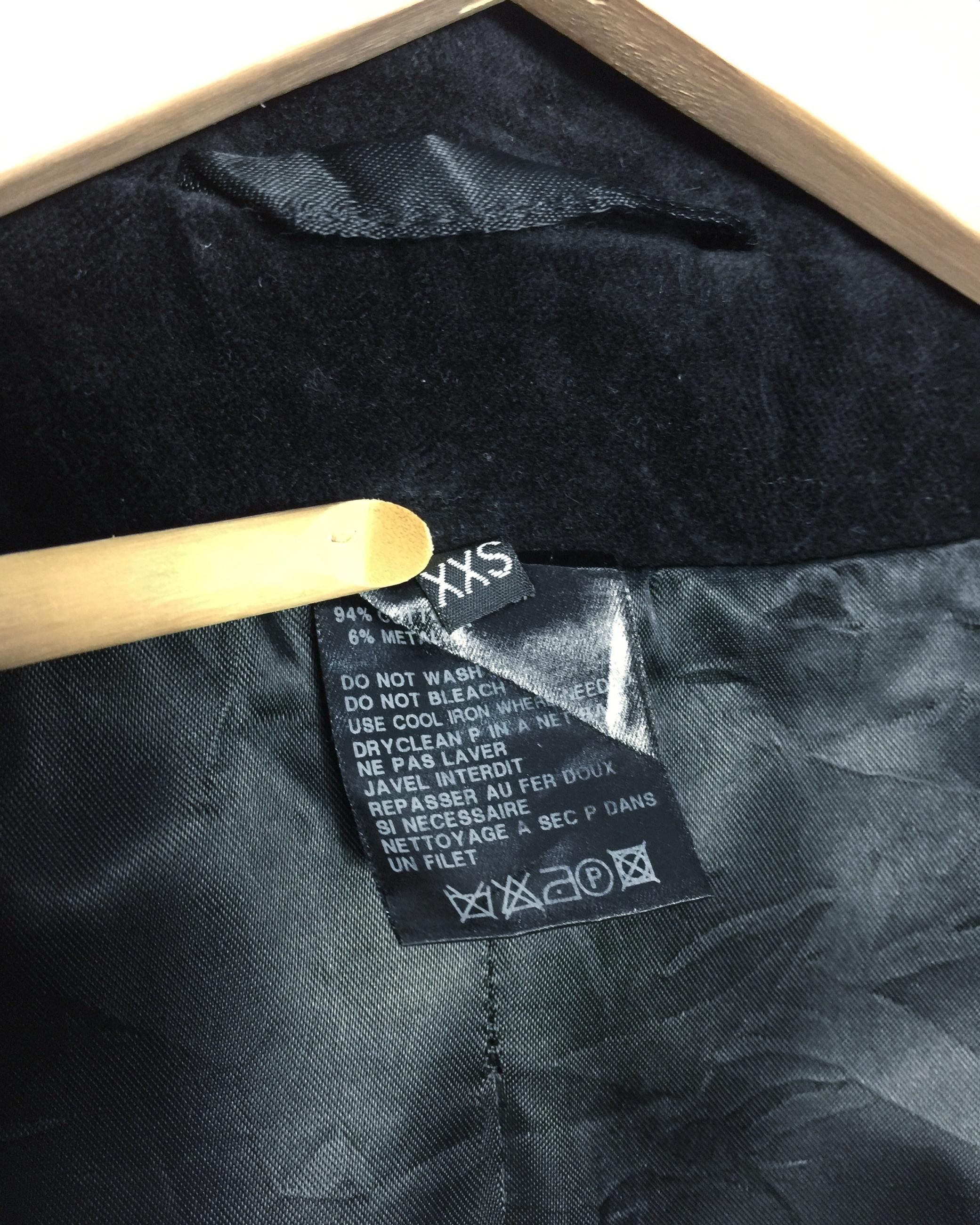 Ann Demeulemeester Rare Ann Demeulemeester Black Velvet Jacket Made in Italy Size US XXS / EU 40 - 8 Thumbnail