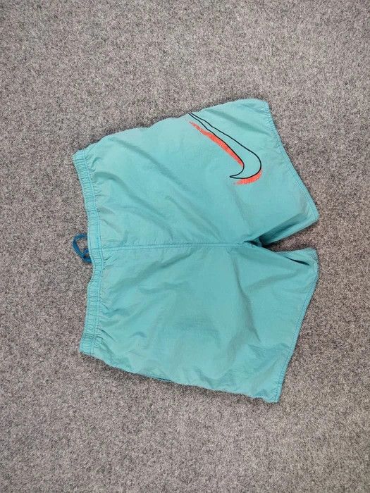 Nike Vintage 90's Nike Big Logo Swoosh Nylon Shorts Casual Size US 34 / EU 50 - 9 Thumbnail
