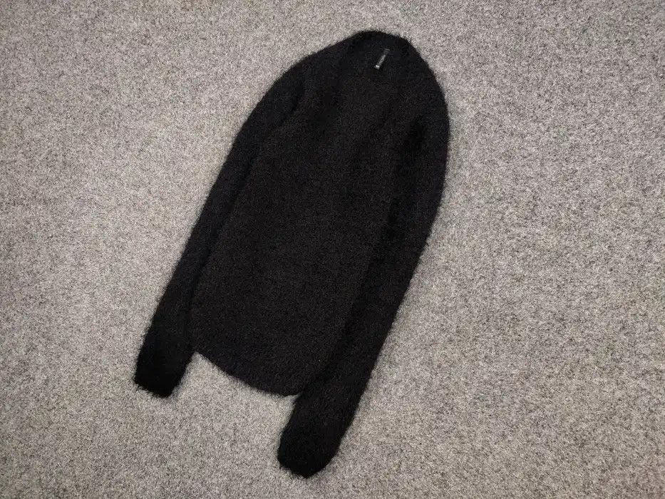 Japanese Brand Vintage 90's Japanese Black Mohair Style Fuzzy Sweater Size US S / EU 44-46 / 1 - 2 Thumbnail