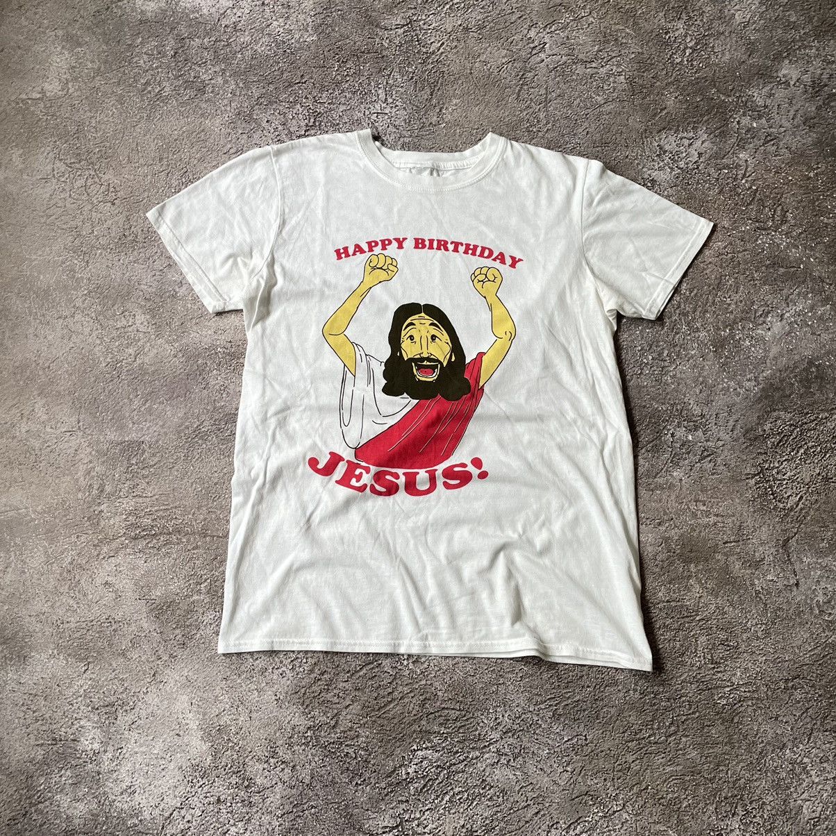 Vintage Vintage Y2K Graphic Tee Sun Faded Religious Streetwear L Size US L / EU 52-54 / 3 - 2 Thumbnail