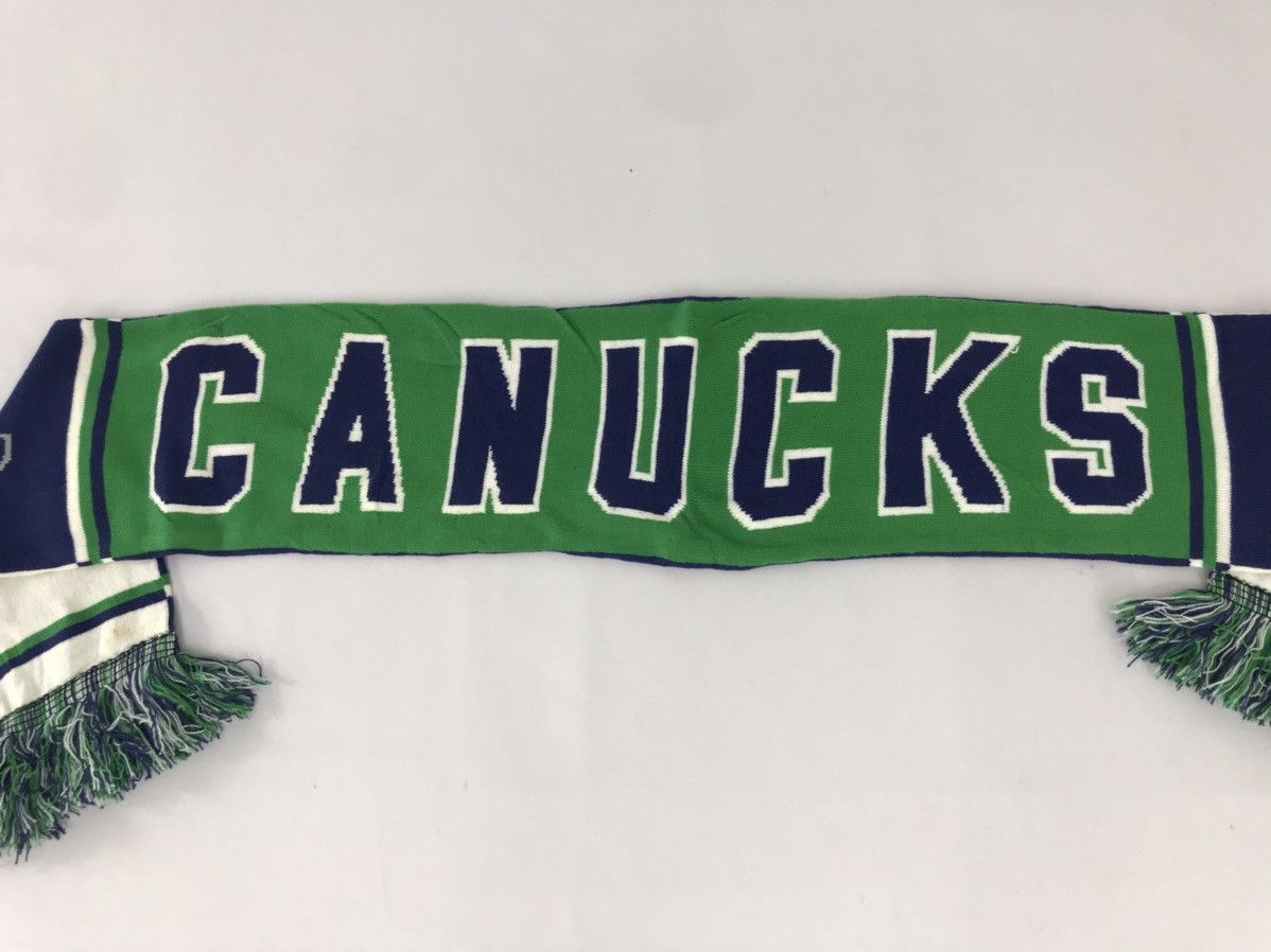 Vintage Muffler Scarf Reebok Vancouver Canucks NHL