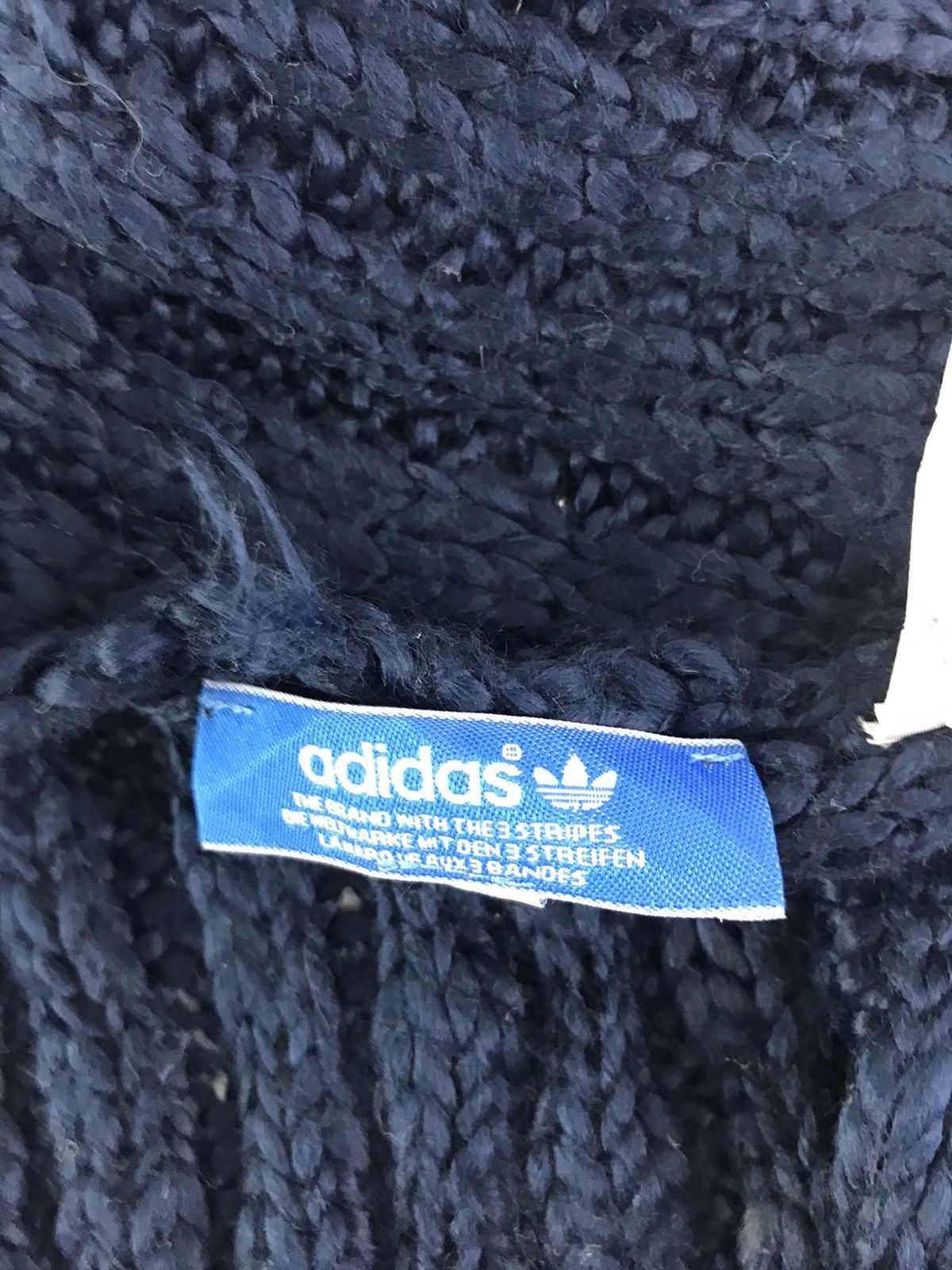 Adidas × Vintage Vintage Adidas Woven Wool Muffler Scarf Luxury Size ONE SIZE - 2 Thumbnail