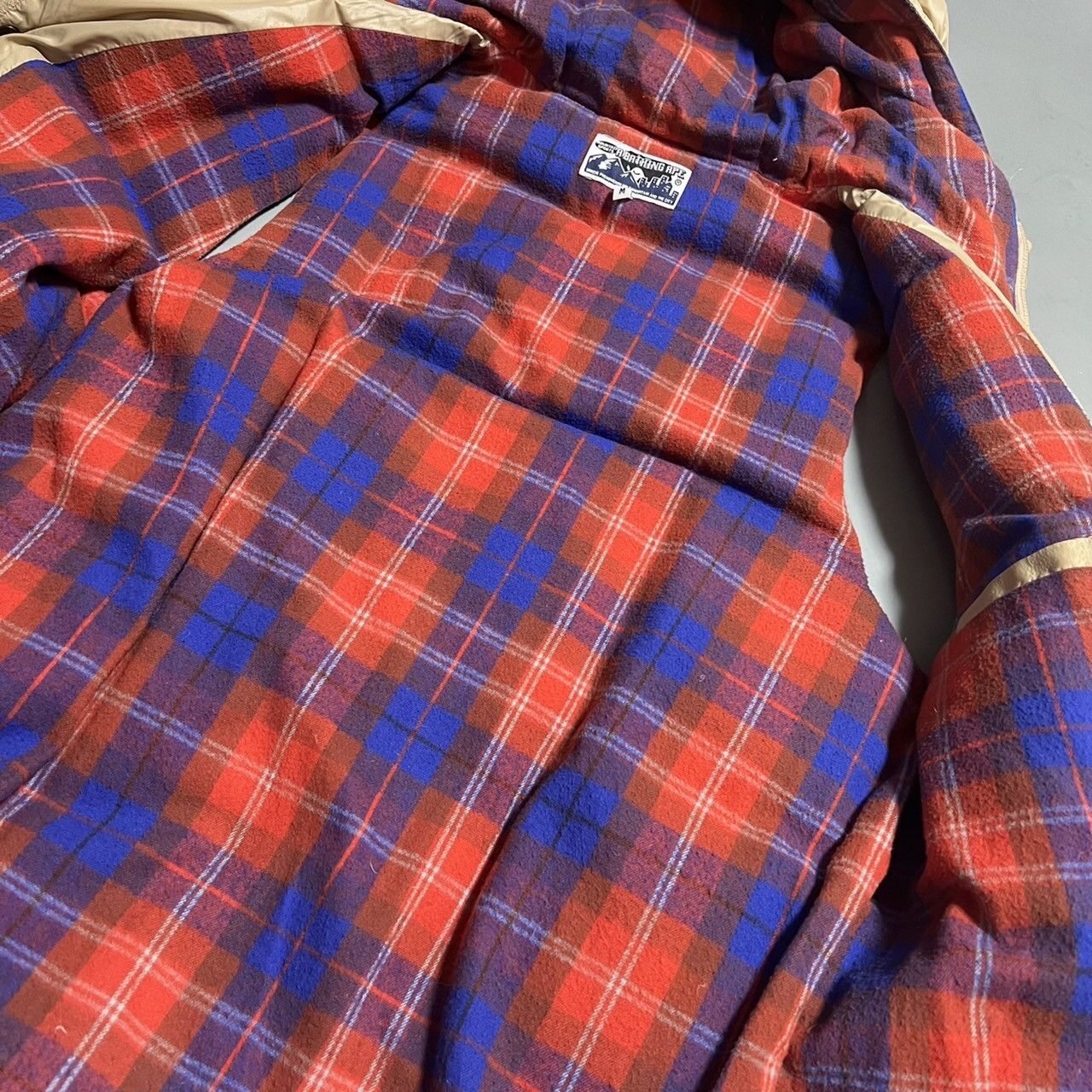 Bape BAPE APE HEAD Puffer vest beige/Red check Size US M / EU 48-50 / 2 - 5 Thumbnail
