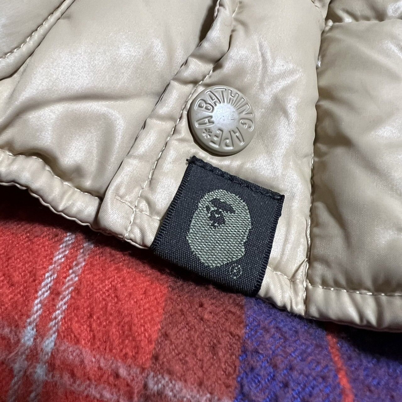 Bape BAPE APE HEAD Puffer vest beige/Red check Size US M / EU 48-50 / 2 - 3 Thumbnail