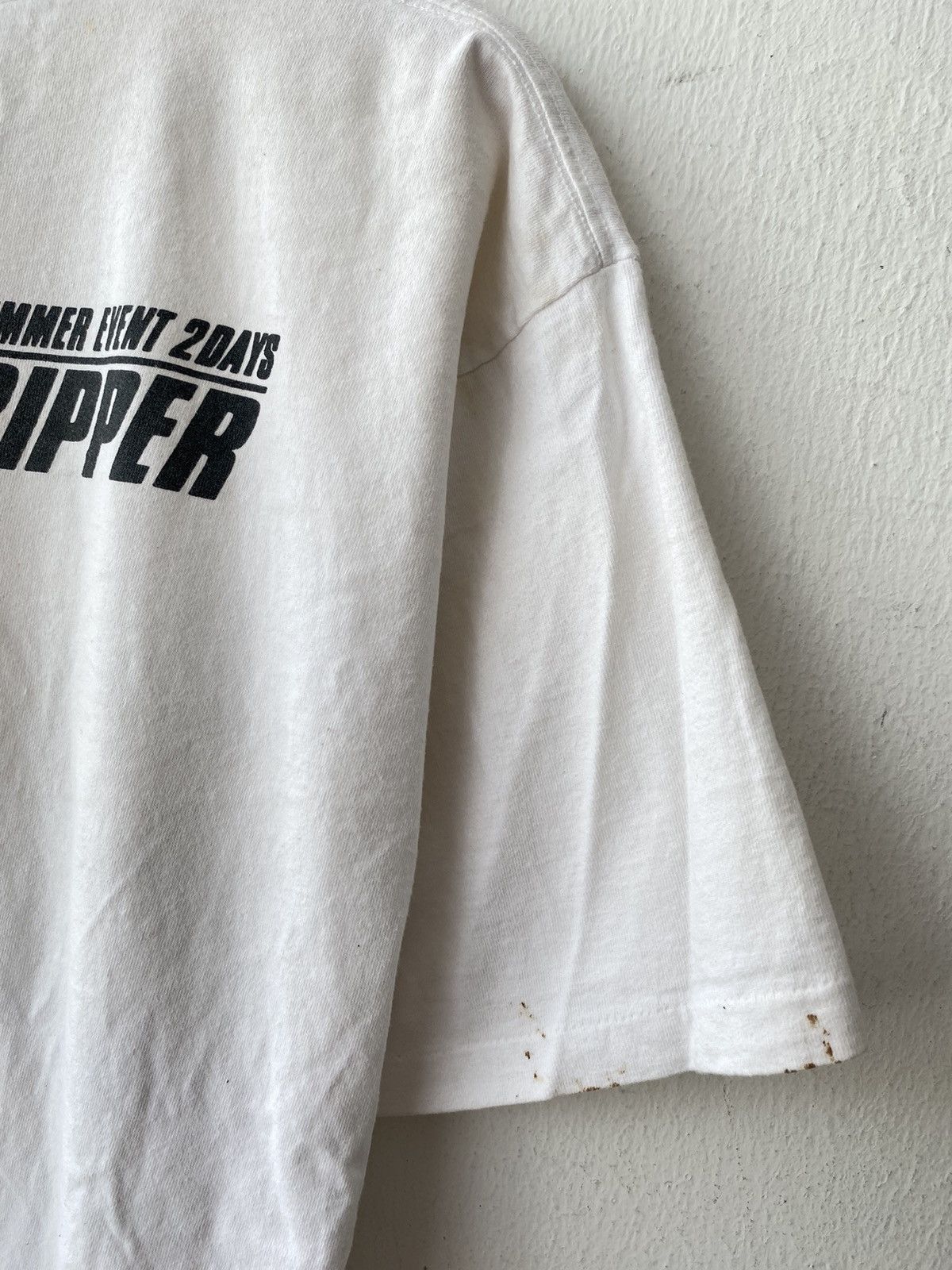 Band Tees Vintage 90s B’Z Japanese Guitarist Tak Matsumoto White Tee Size US XL / EU 56 / 4 - 14 Thumbnail