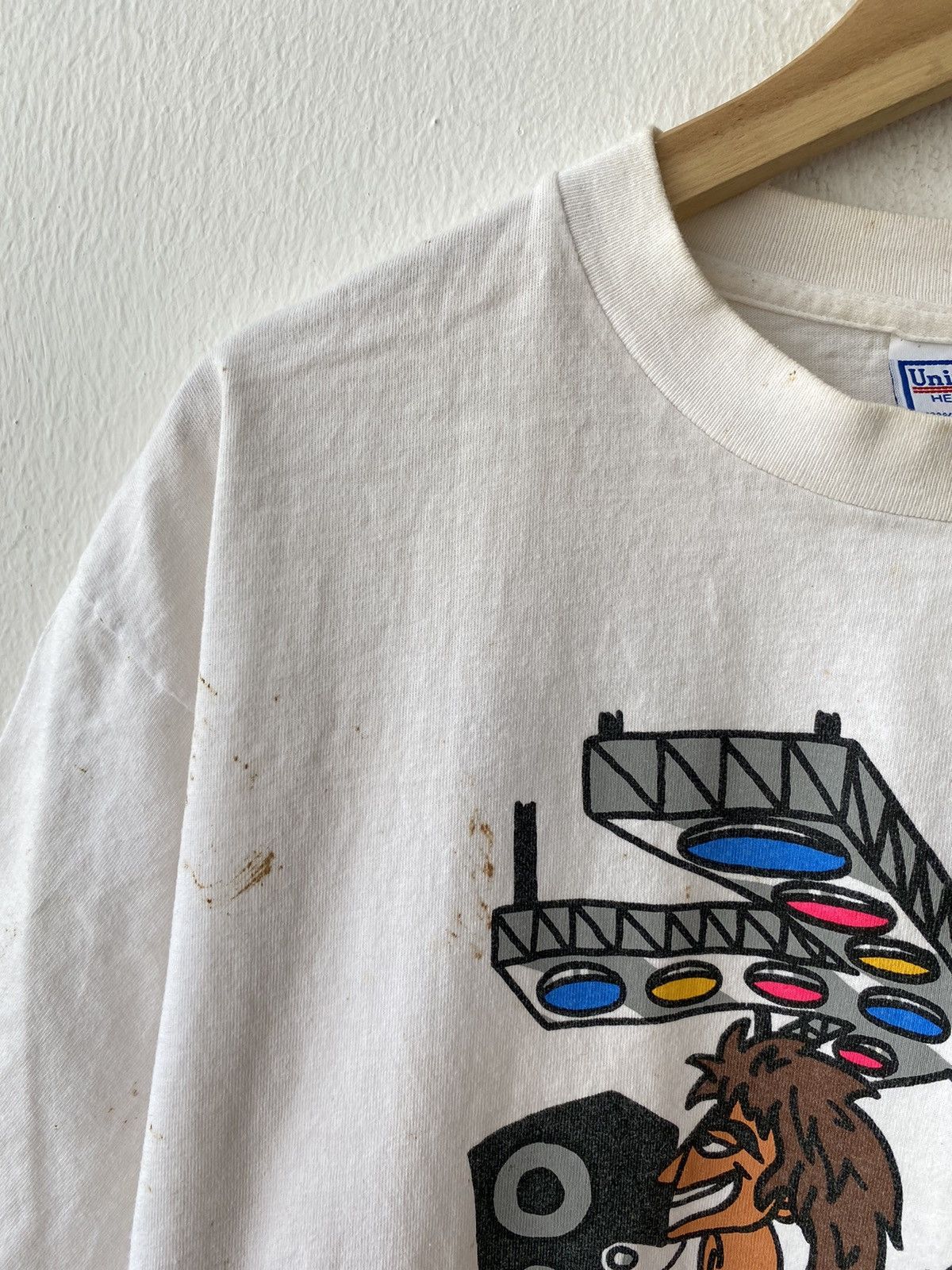 Band Tees Vintage 90s B’Z Japanese Guitarist Tak Matsumoto White Tee Size US XL / EU 56 / 4 - 7 Thumbnail