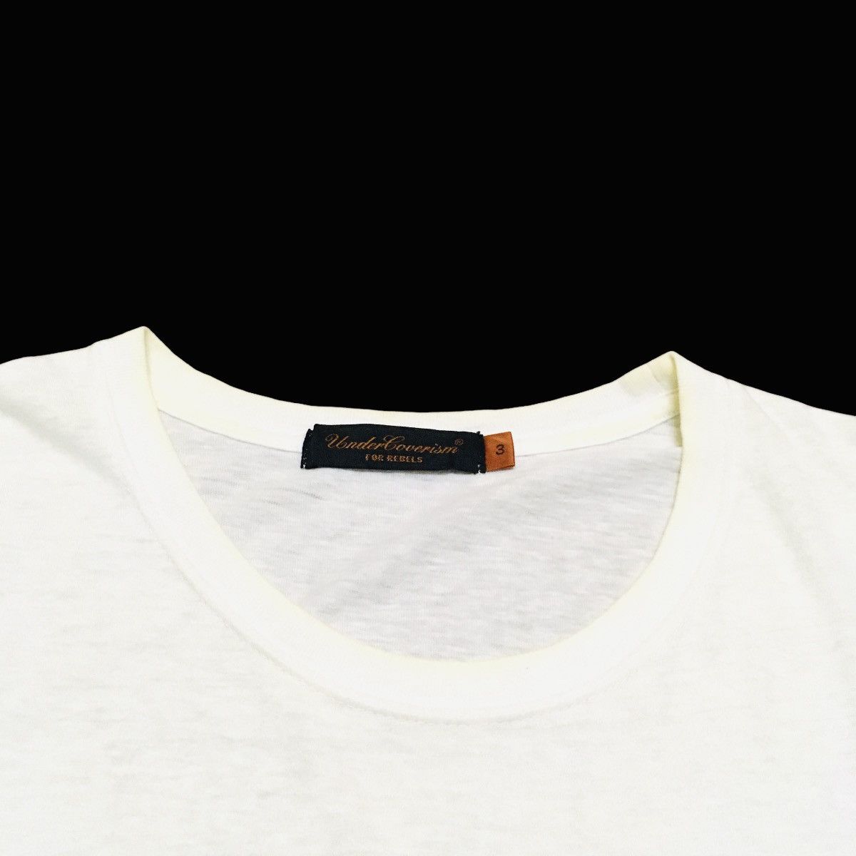 Undercover Rare Vintage Japanese Brand Undercoverism T-shirt 2000s Size US L / EU 52-54 / 3 - 5 Thumbnail