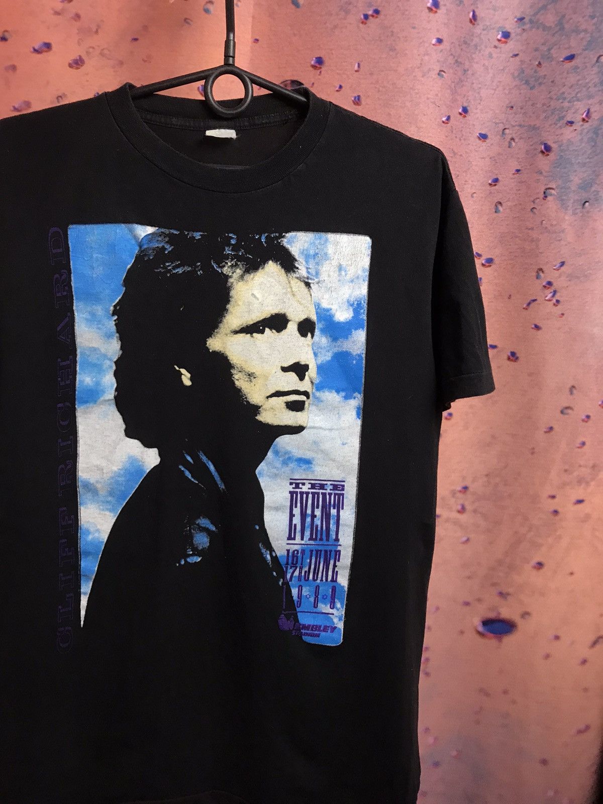 Band Tees Vintage 90s Clif Richard band rock tee Size US M / EU 48-50 / 2 - 1 Thumbnail