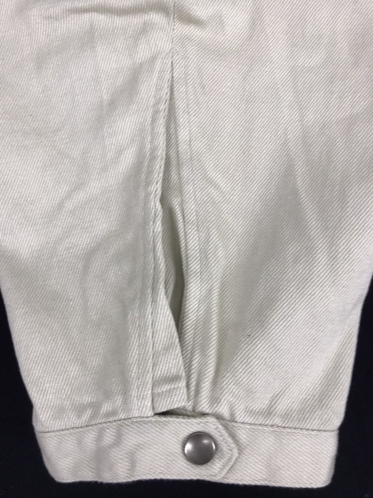 Issey Miyake I.S Issey Miyake Studio Short Pant Size 30" / US 8 / IT 44 - 14 Thumbnail