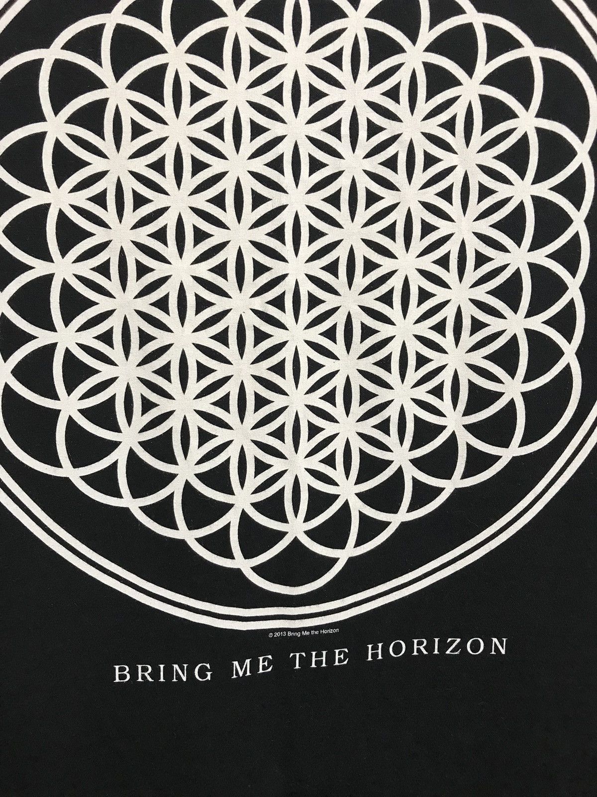 Band Tees × Vintage Vintage Bring me to the horizon band rock tee Size US S / EU 44-46 / 1 - 3 Thumbnail