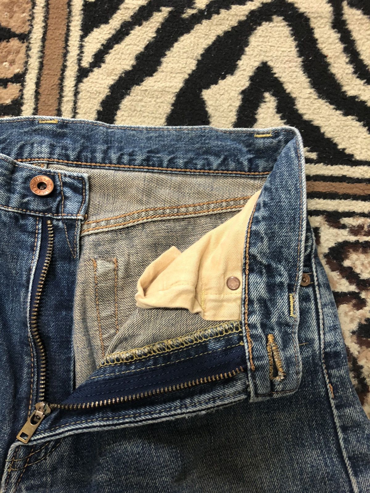 Edwin × Vintage VINTAGE SELVEDGE EDWIN 505x BLUE WASH DISTRESSED DENIM Size US 28 / EU 44 - 6 Thumbnail