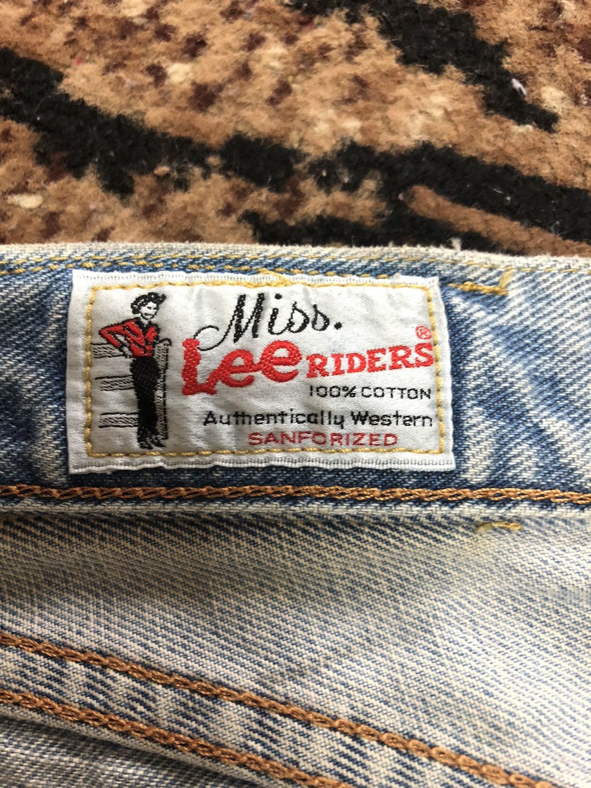 Lee × Salvage × Vintage VINTAGE SELVEDGE MISS LEE RIDER LIGHT BLUE DISTRESSED DENIM Size US 28 / EU 44 - 6 Thumbnail