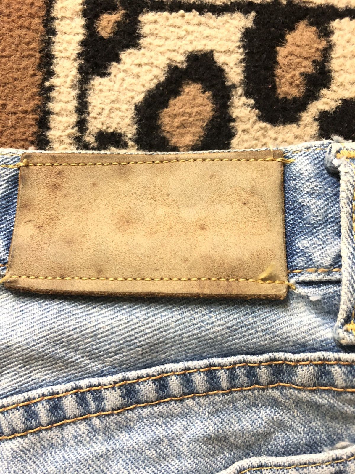 Lee × Salvage × Vintage VINTAGE SELVEDGE MISS LEE RIDER LIGHT BLUE DISTRESSED DENIM Size US 28 / EU 44 - 14 Thumbnail