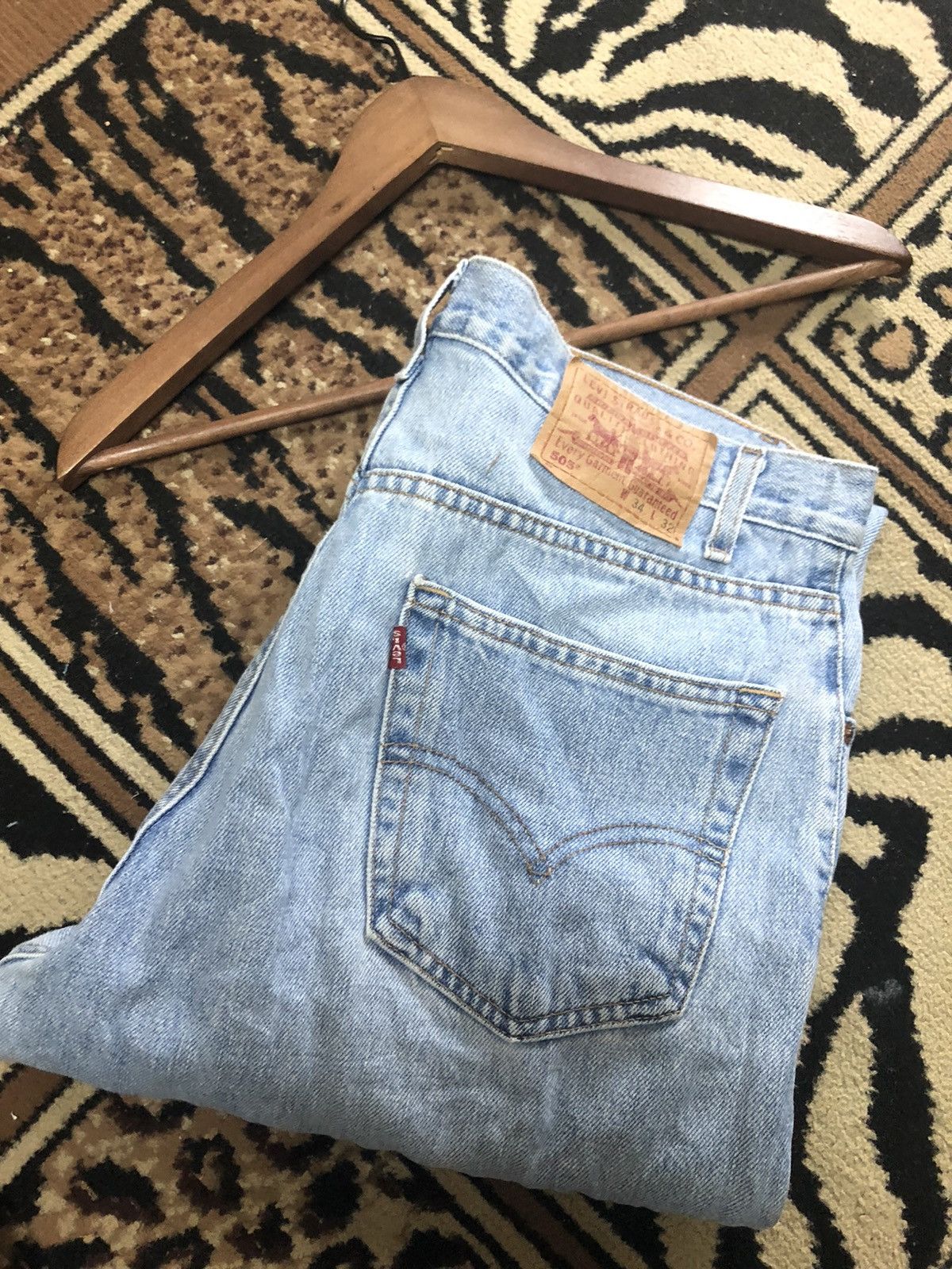 Levi's Vintage Clothing × Vintage VTG LEVIS 505 REGULAR FIT STRAIGHT LEG LIGHT BLUE WASH DENI Size US 34 / EU 50 - 1 Thumbnail