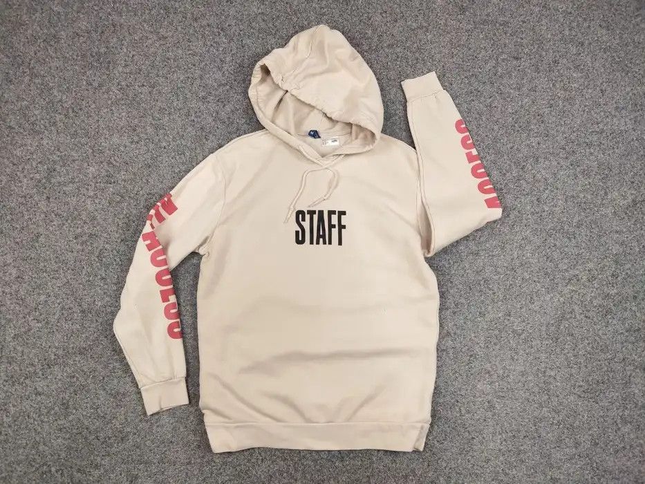 Justin Bieber Purpose World Tour Justin Bieber Staff Logo Beige Hoodie Size US M / EU 48-50 / 2 - 5 Thumbnail