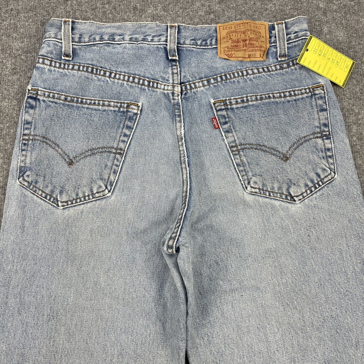 Levi's × Vintage Vintage Levi's 550 Light Wash Distressed -wc021 Size US 32 / EU 48 - 11 Thumbnail