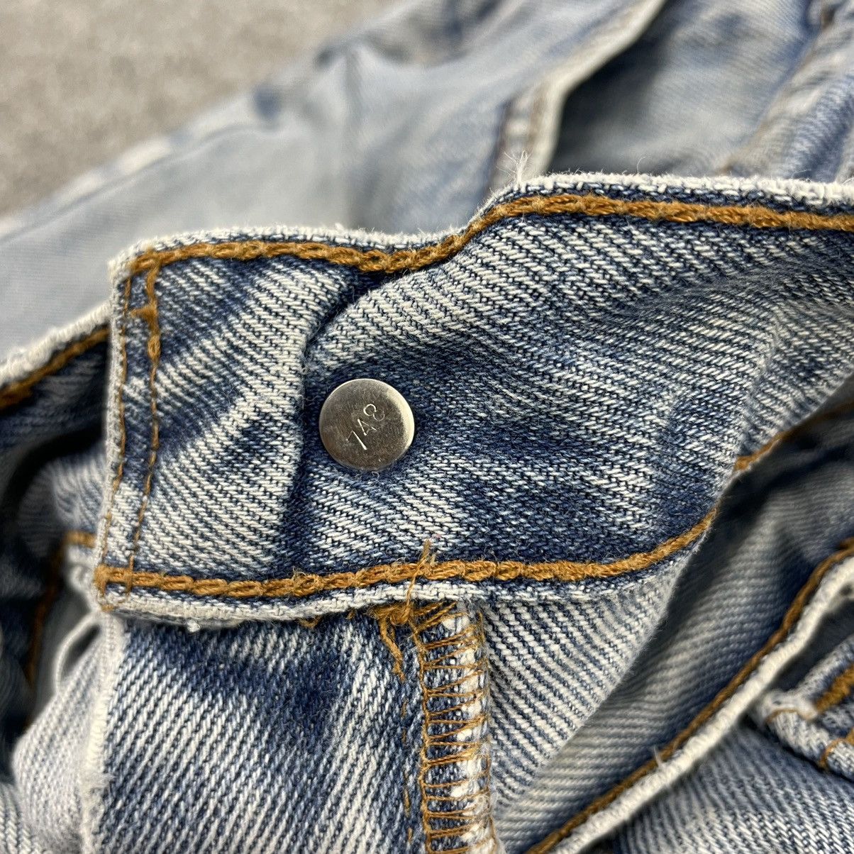 Levi's × Vintage Vintage Levi's 550 Light Wash Distressed -wc021 Size US 32 / EU 48 - 10 Thumbnail