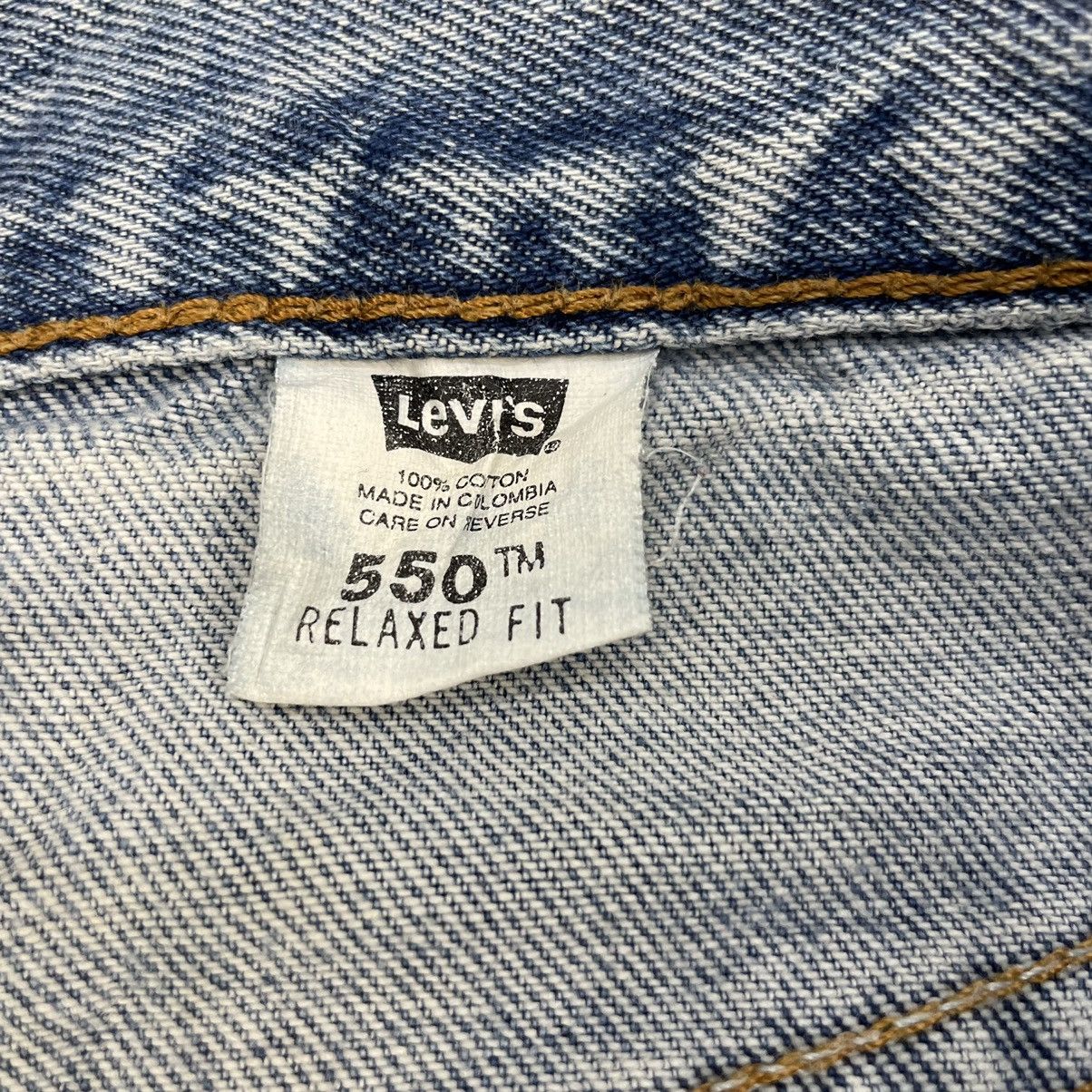 Levi's × Vintage Vintage Levi's 550 Light Wash Distressed -wc021 Size US 32 / EU 48 - 9 Thumbnail