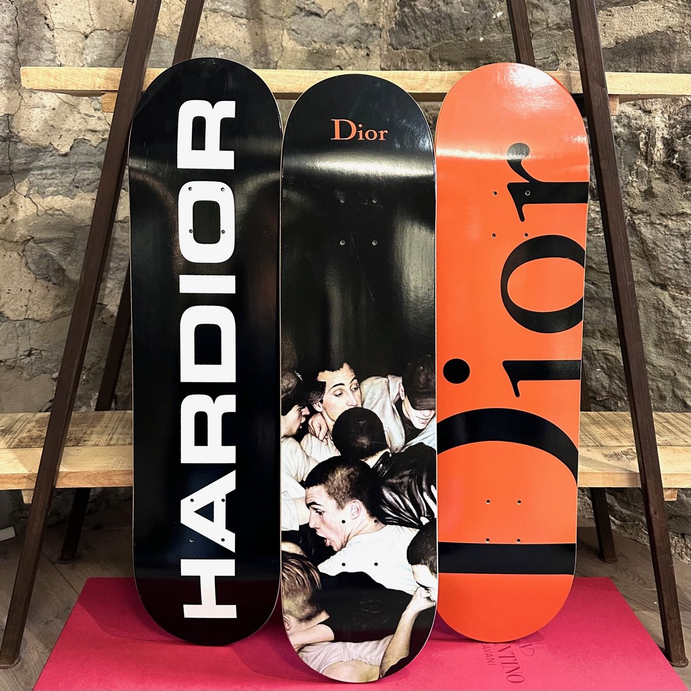 Dior Dior FW17 x Dan Witz Complete Set of 3 Skate Decks Size ONE SIZE - 1 Thumbnail