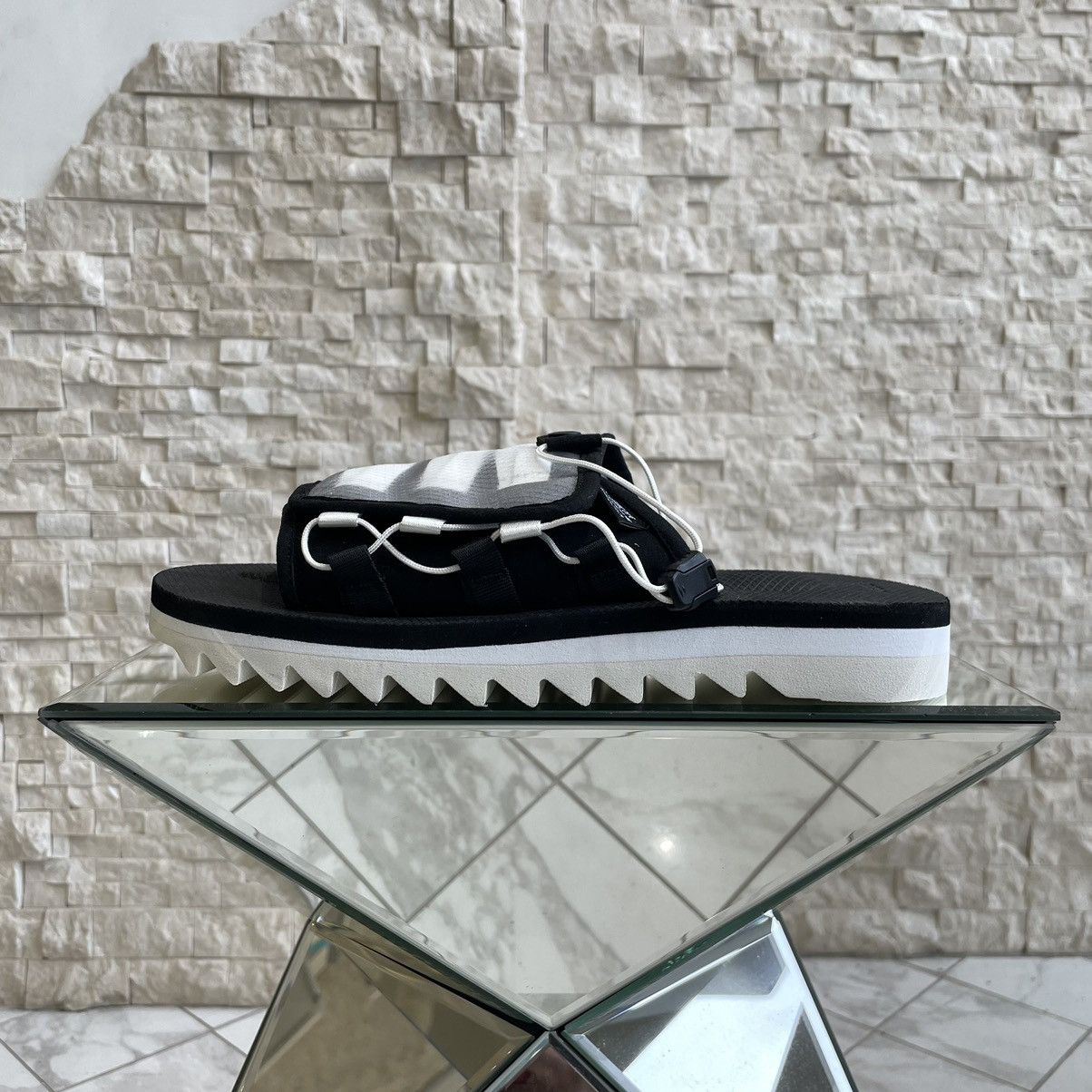 Suicoke Suicoke DAO-2ab Slide Size 8 Size US 8 / EU 41 - 4 Thumbnail
