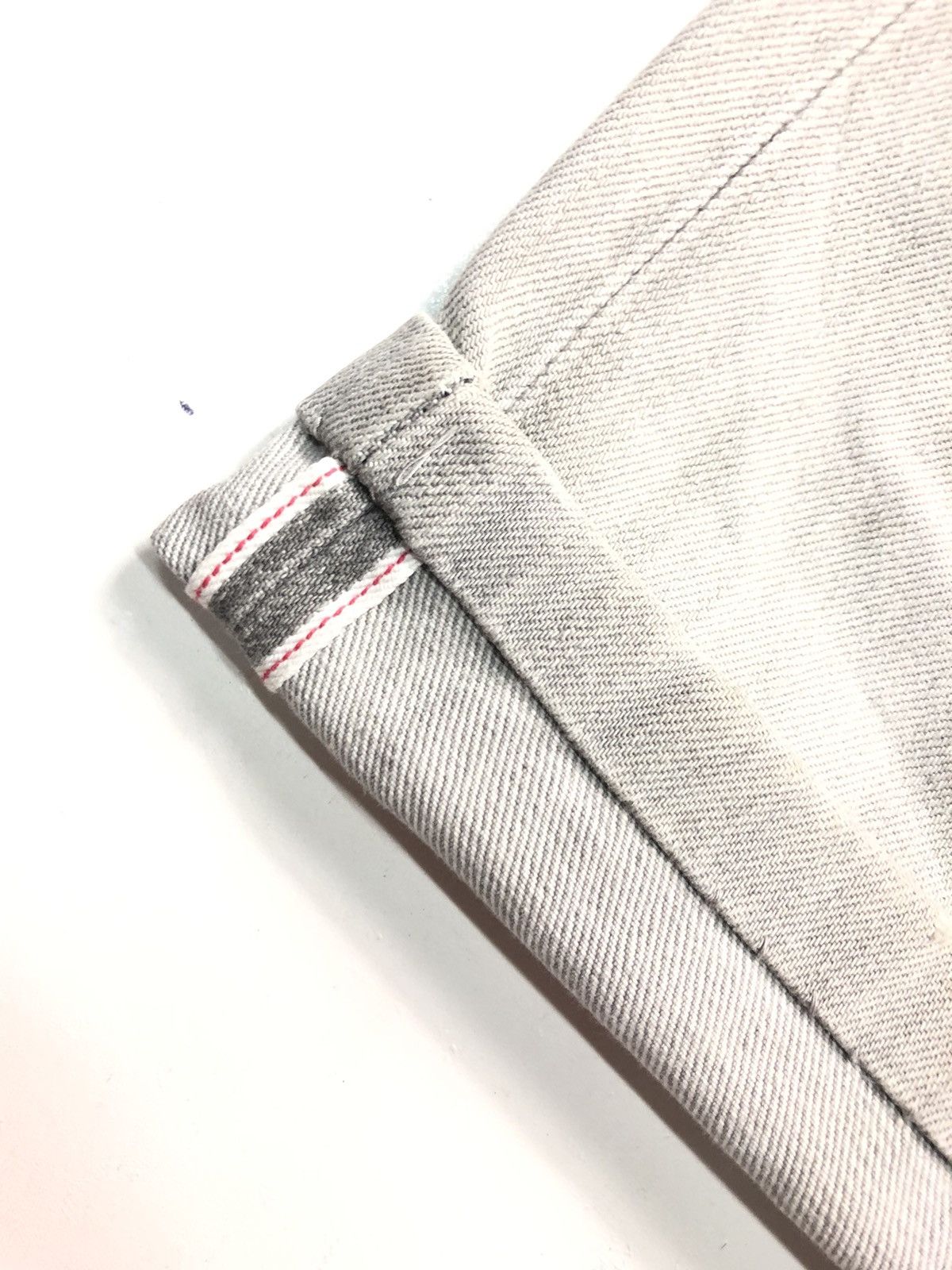 Japanese Brand × Uniqlo × Vintage VINTAGE UNIQLO DISTRESSED SELVEDGE DENIM Size US 32 / EU 48 - 2 Thumbnail