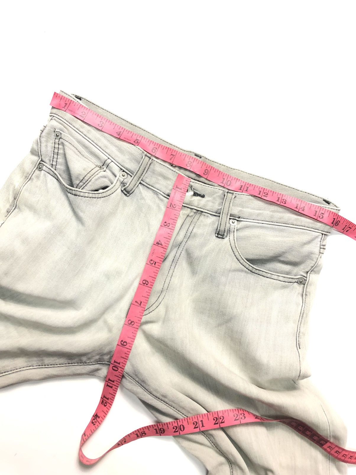 Japanese Brand × Uniqlo × Vintage VINTAGE UNIQLO DISTRESSED SELVEDGE DENIM Size US 32 / EU 48 - 13 Thumbnail