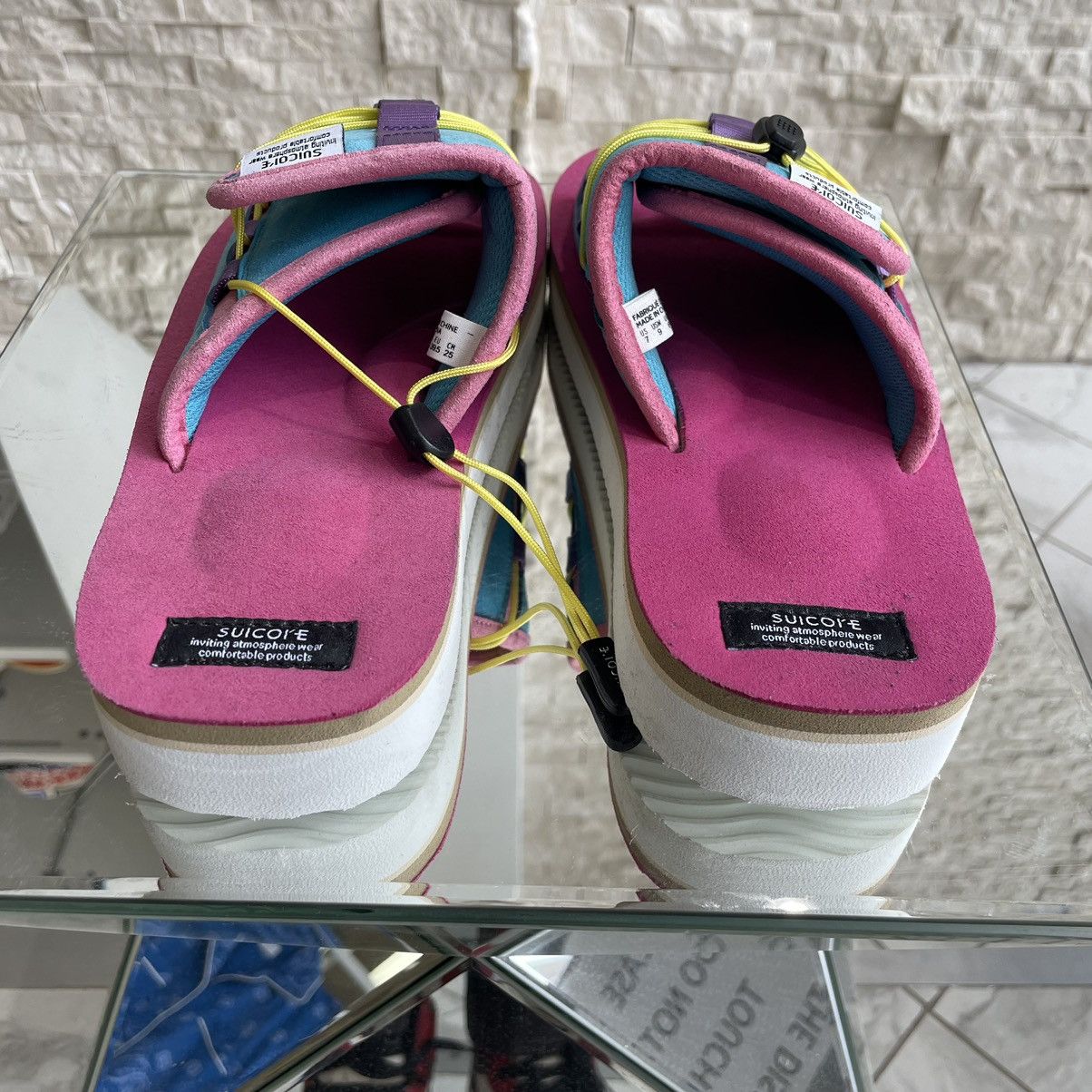 Suicoke Suicoke OLAS-ECS Slides Size 7 Size US 7 / EU 40 - 7 Thumbnail