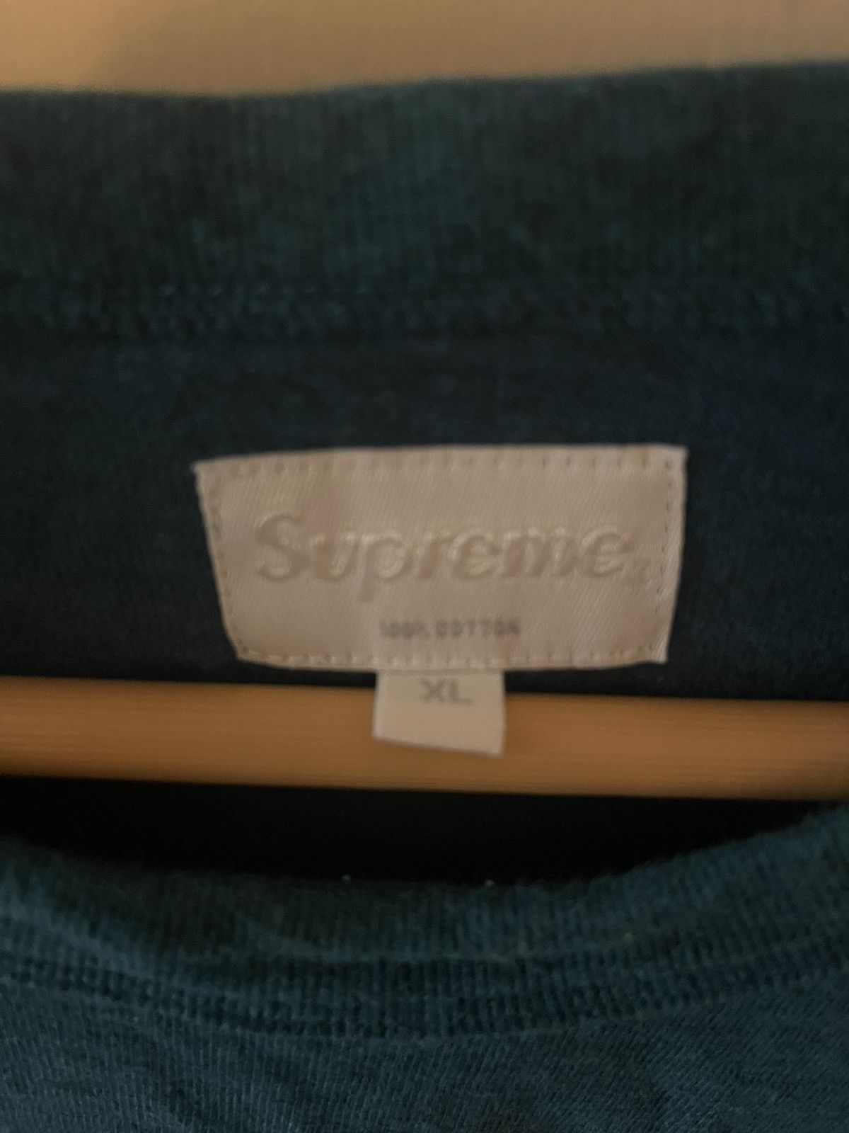 Supreme F/W 17 Dotted Arc Top Size US XL / EU 56 / 4 - 3 Thumbnail