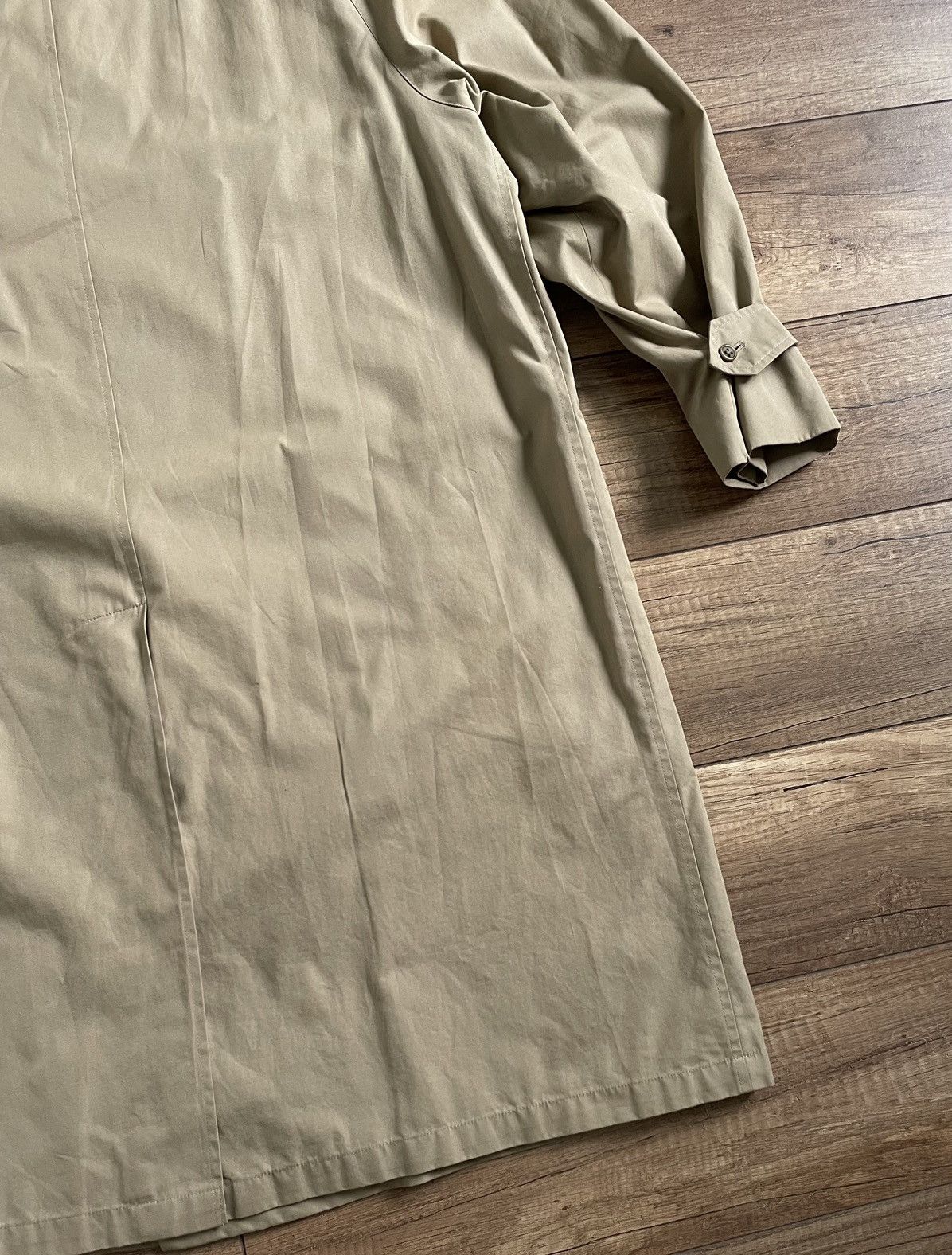 Burberry Vintage Burberry Beige Long Nova Check Trench Coat Jacket Size US L / EU 52-54 / 3 - 7 Thumbnail