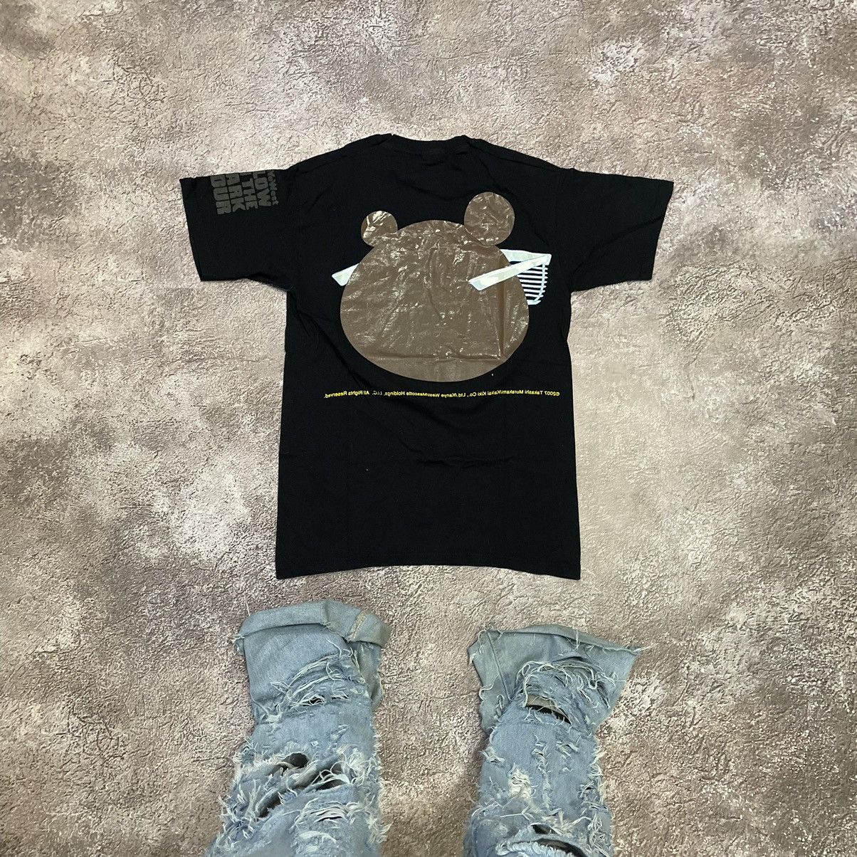 Vintage Vintage 2000s Graphic Tee Murakami Face Print Streetwear S Size US S / EU 44-46 / 1 - 9 Thumbnail