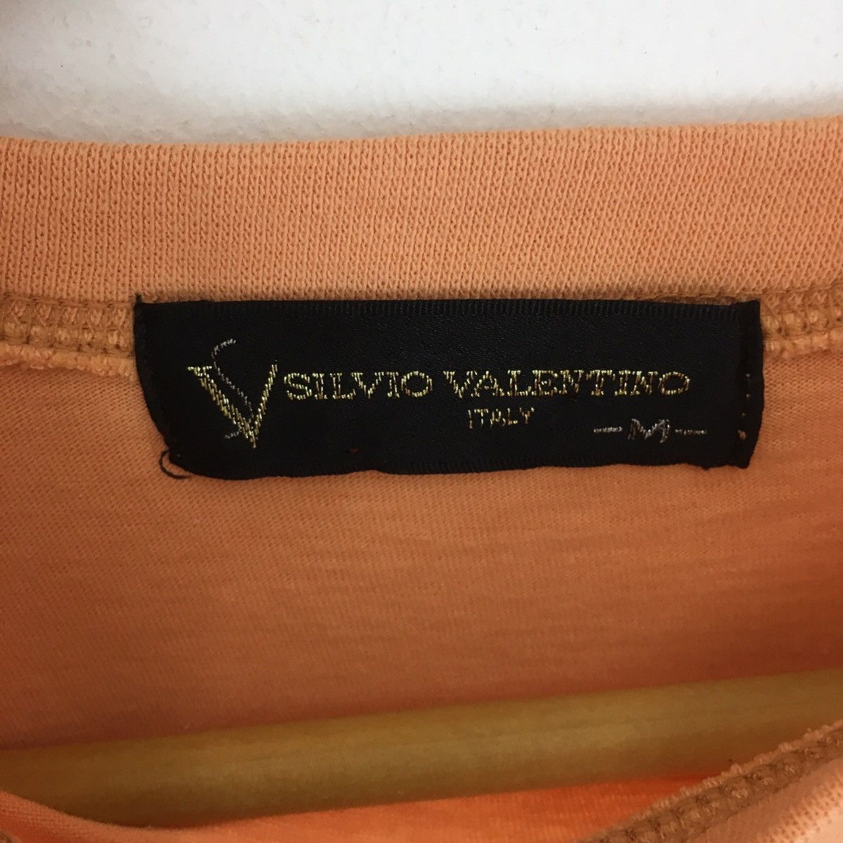 Designer × Valentino × Vintage *Rare!! Vintage Silvio Valentino T-shirt Size US M / EU 48-50 / 2 - 5 Thumbnail