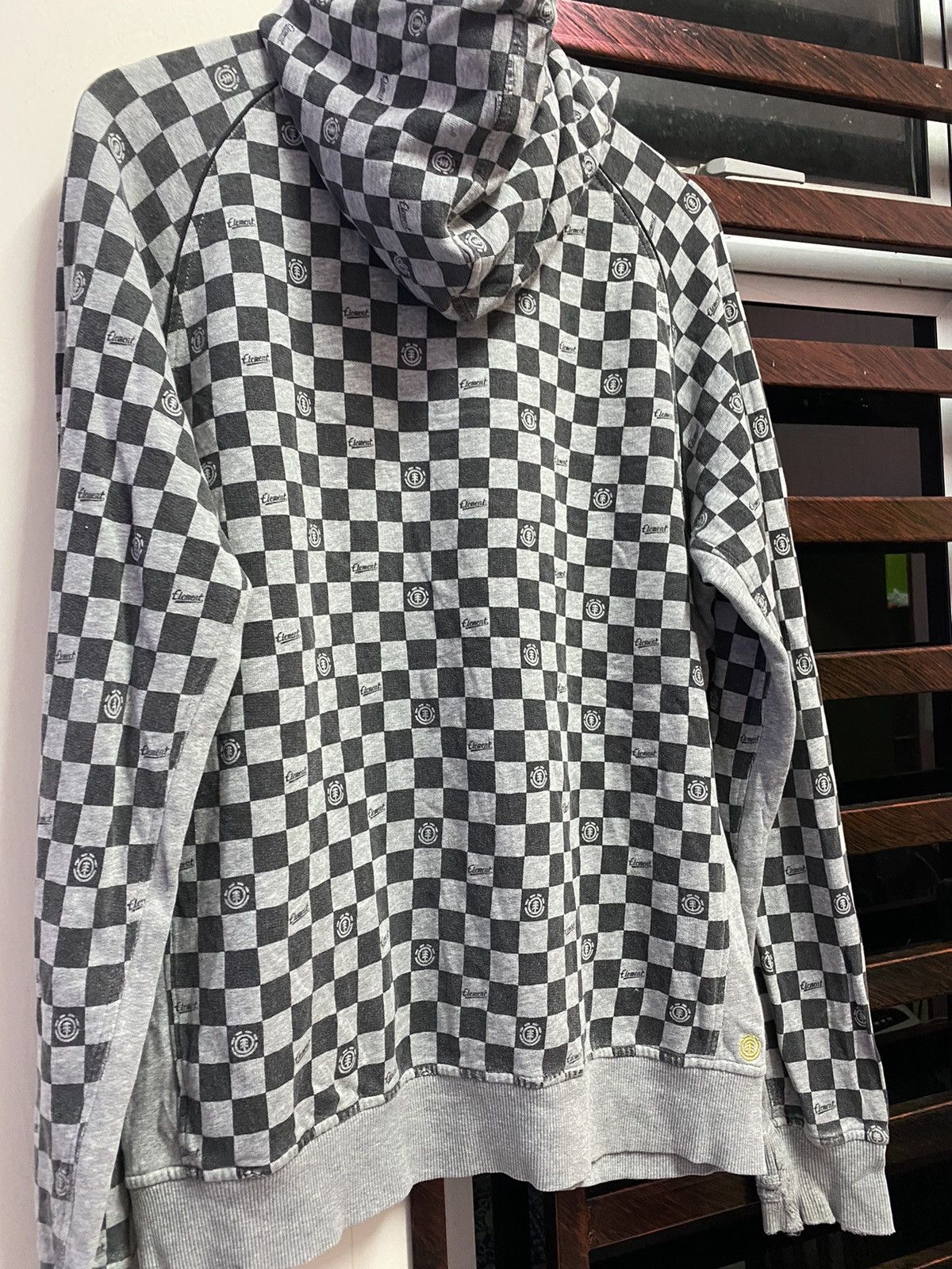 Element × Hypebeast 🔥 Rare 🔥 Distressed Element Checkerboard Hoodie Size US L / EU 52-54 / 3 - 21 Thumbnail