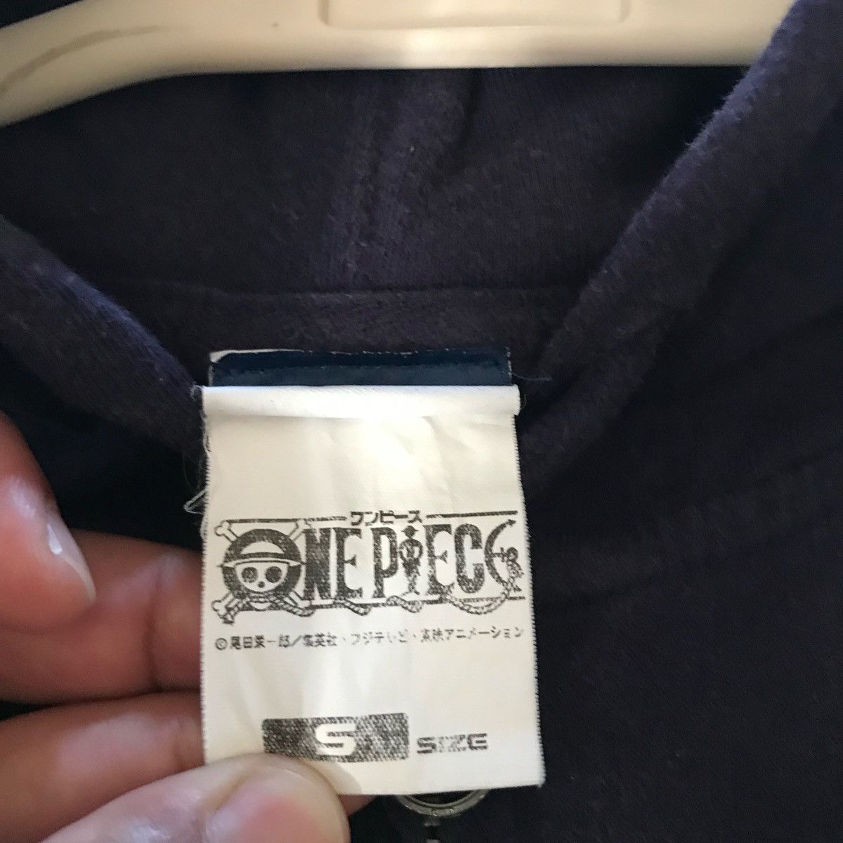 Japanese Brand × One Piece × Vintage ONE PIECE Hoodie Big Logo and Spellout PIRATES OF HEART Size US S / EU 44-46 / 1 - 9 Thumbnail